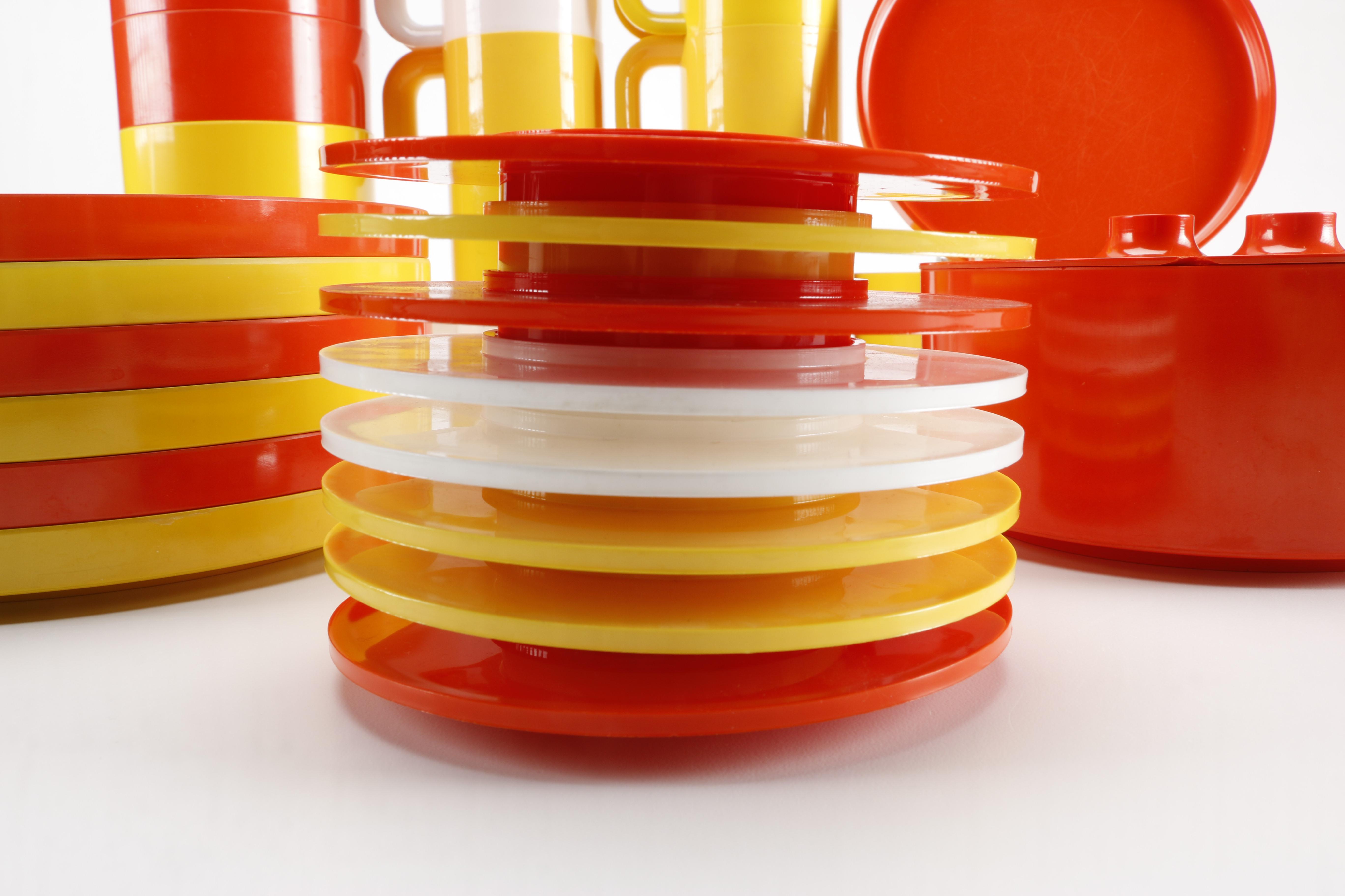 1964 Italian Heller Melamine Dishware