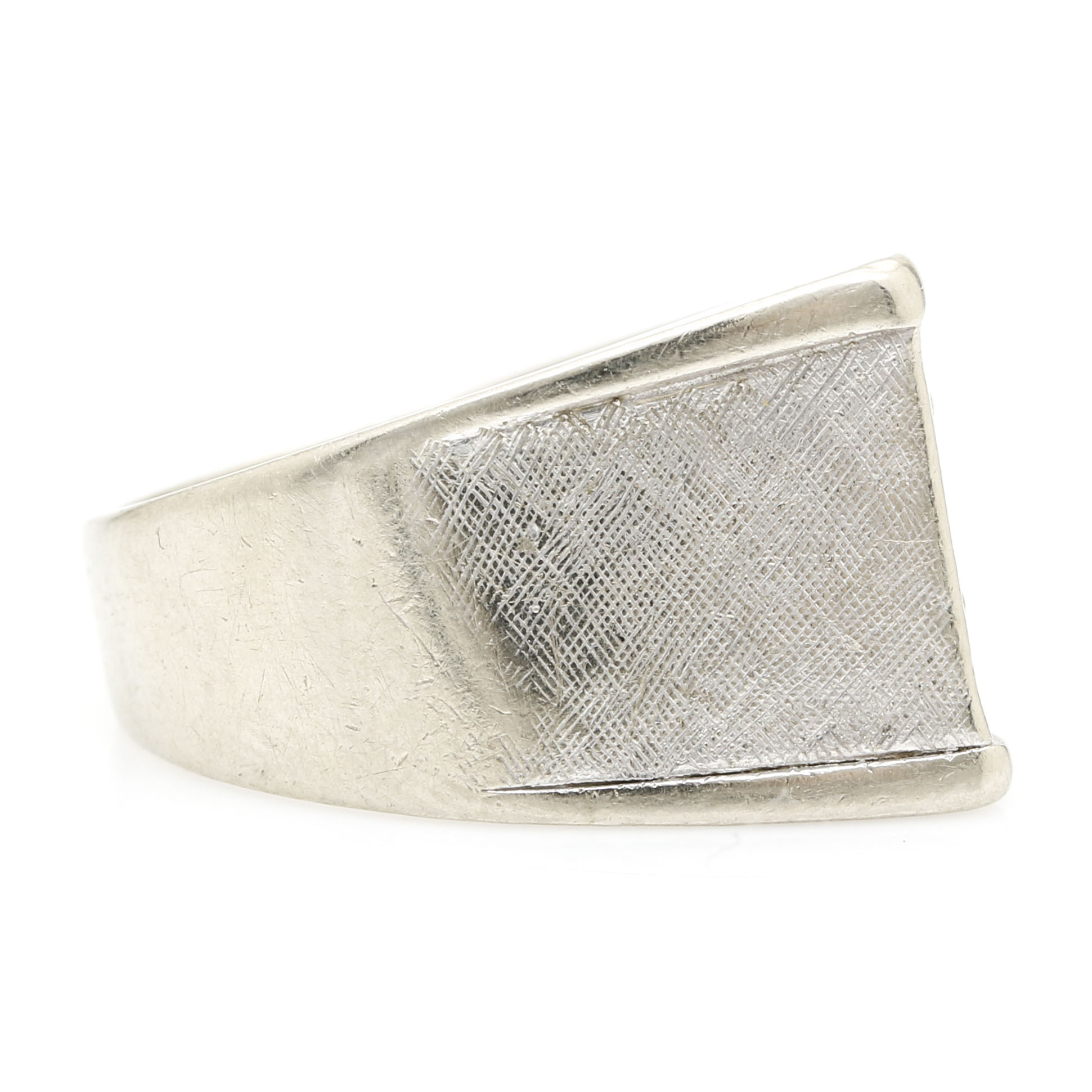 14K White Gold Gemstone Ring