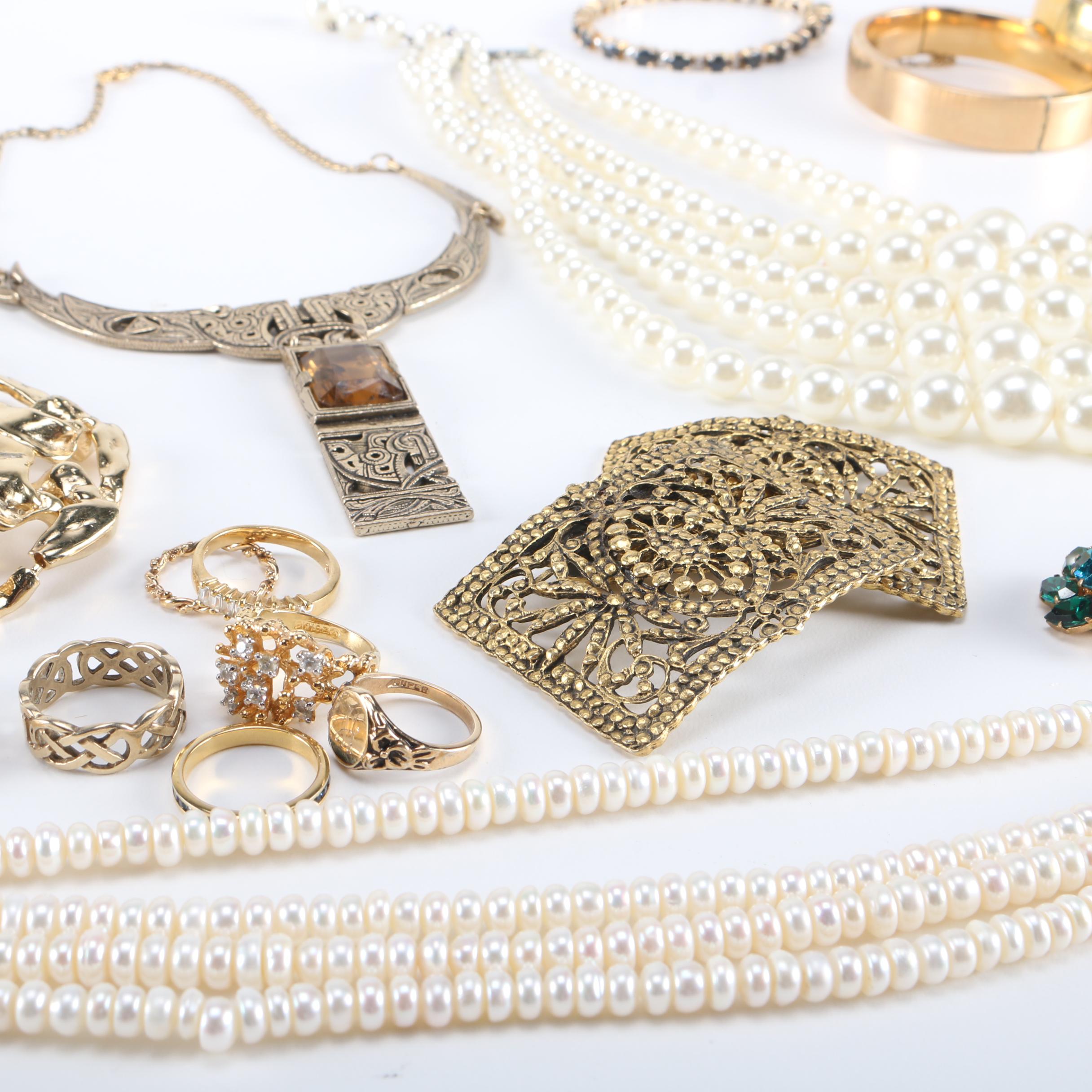 Gold Tone and Beaded Vintage Costume Jewelry Featuring Musi