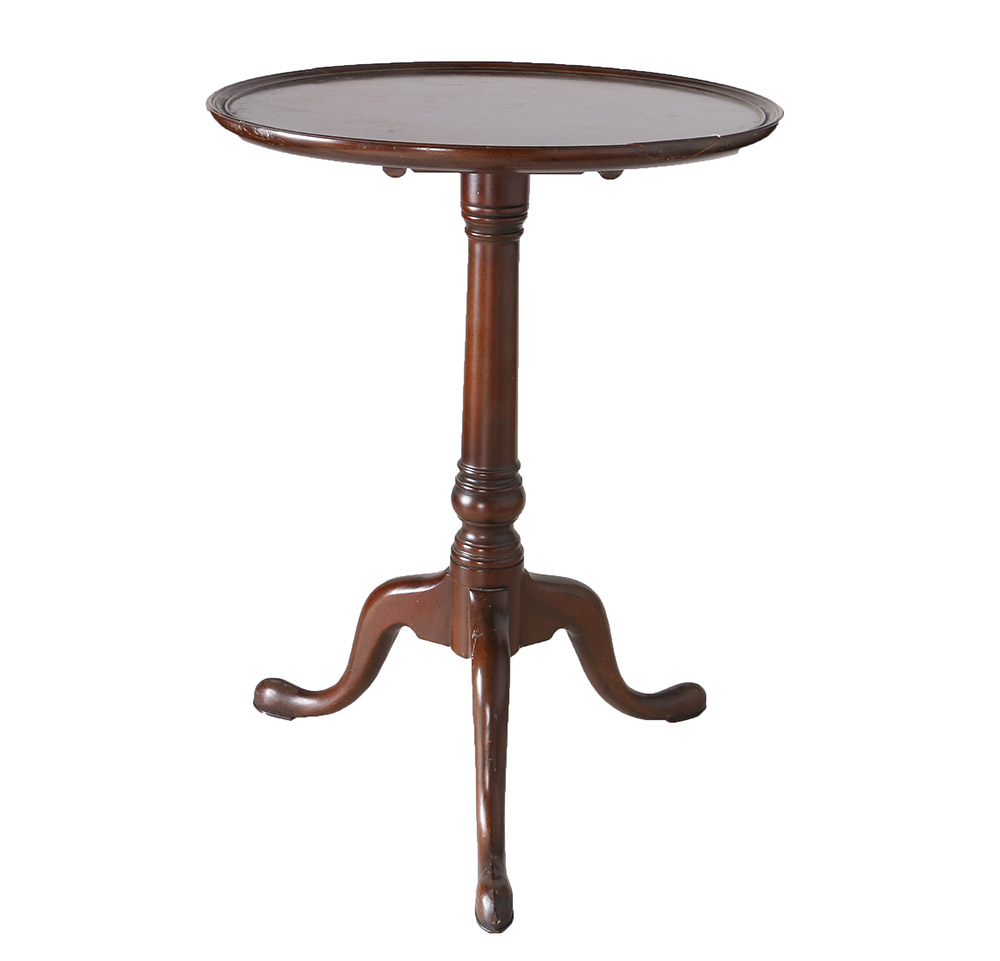 Williamsburg Furniture Cherry Tea Table Adaptation Made by Kittinger Company