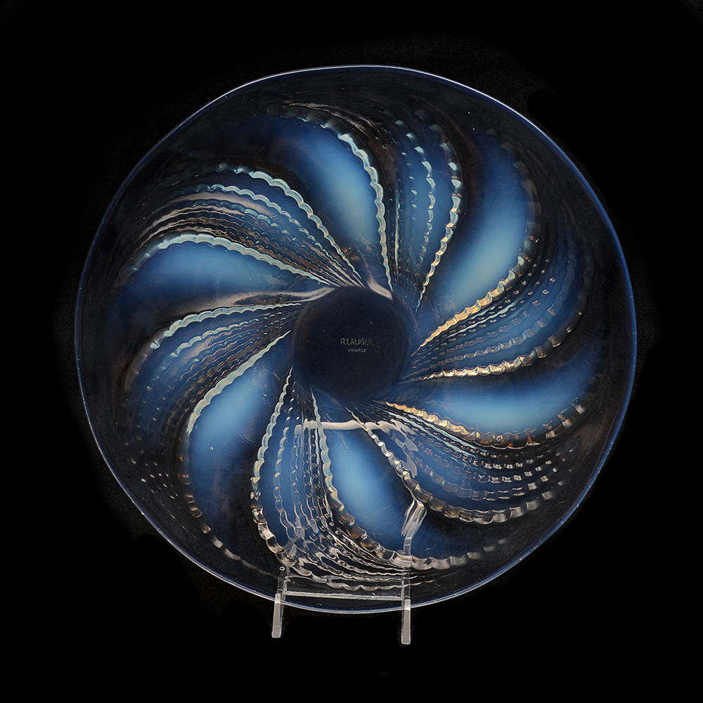 1930s R. Lalique Opalescent "Fleurons" Opalescent Glass Plate