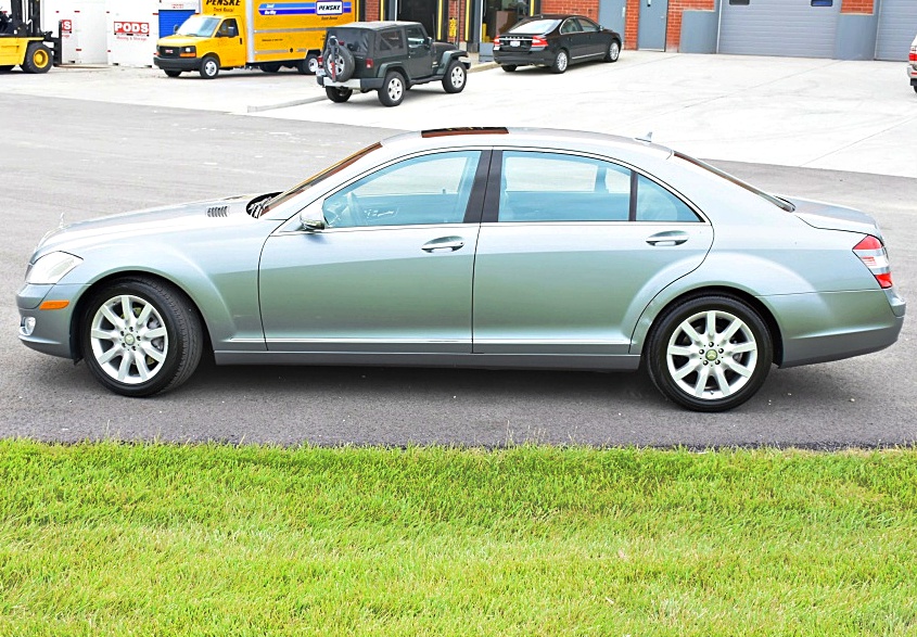 2008 Mercedes S550 Sedan