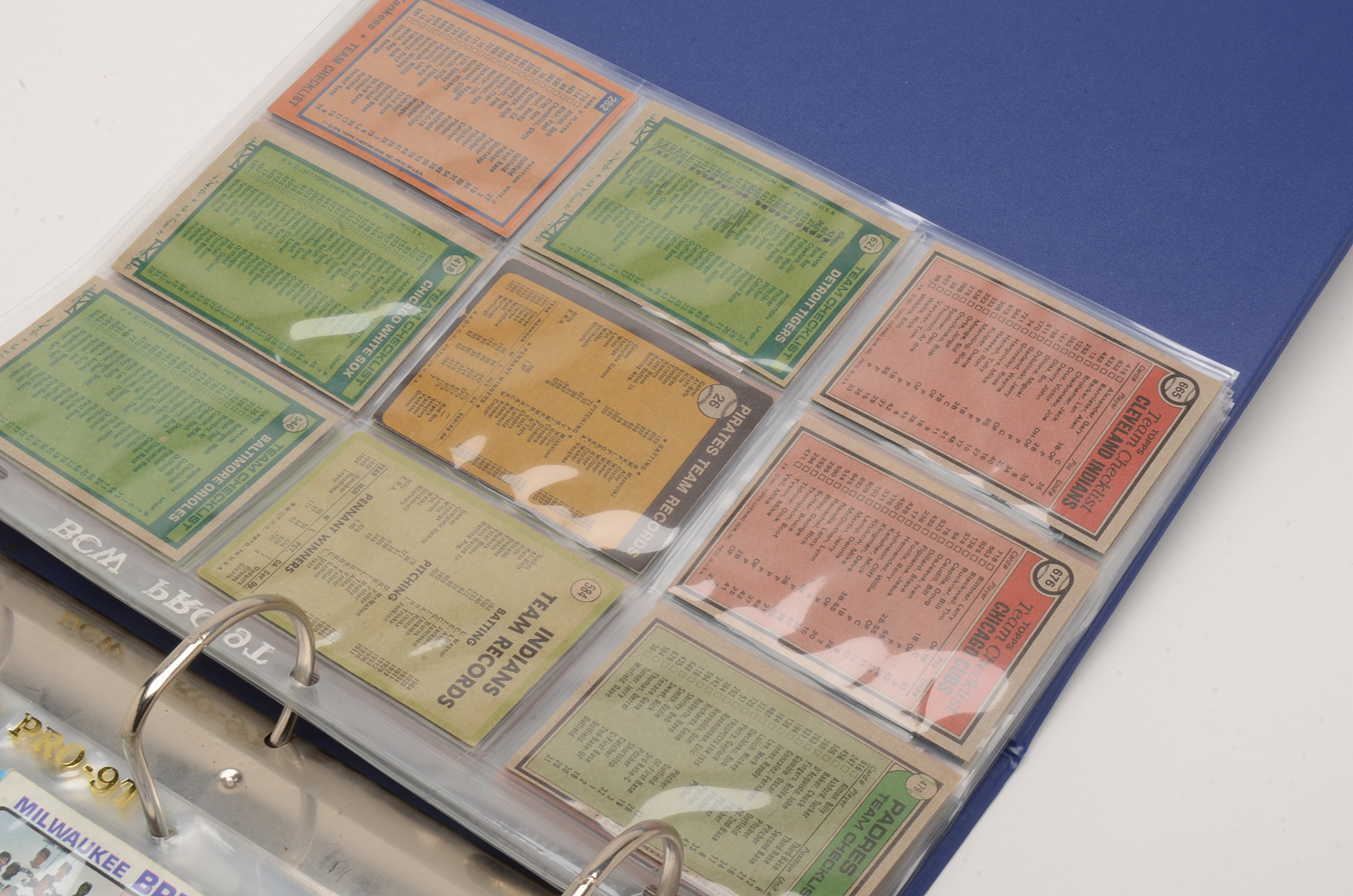 Binder Filled With Vintage Baseball Cards