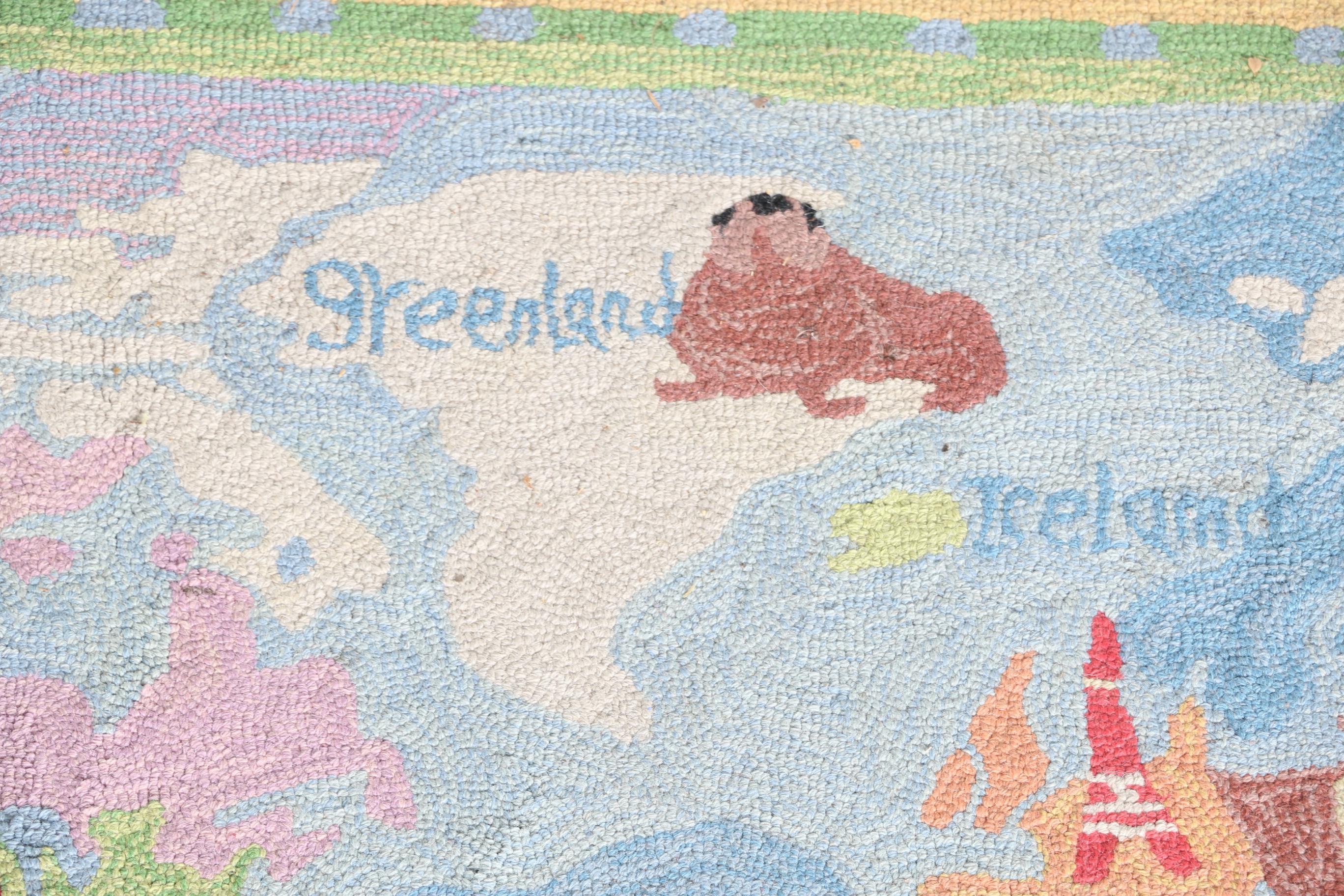 Hand-Tufted Oopsy Daisy Pictorial Children's Area Rug