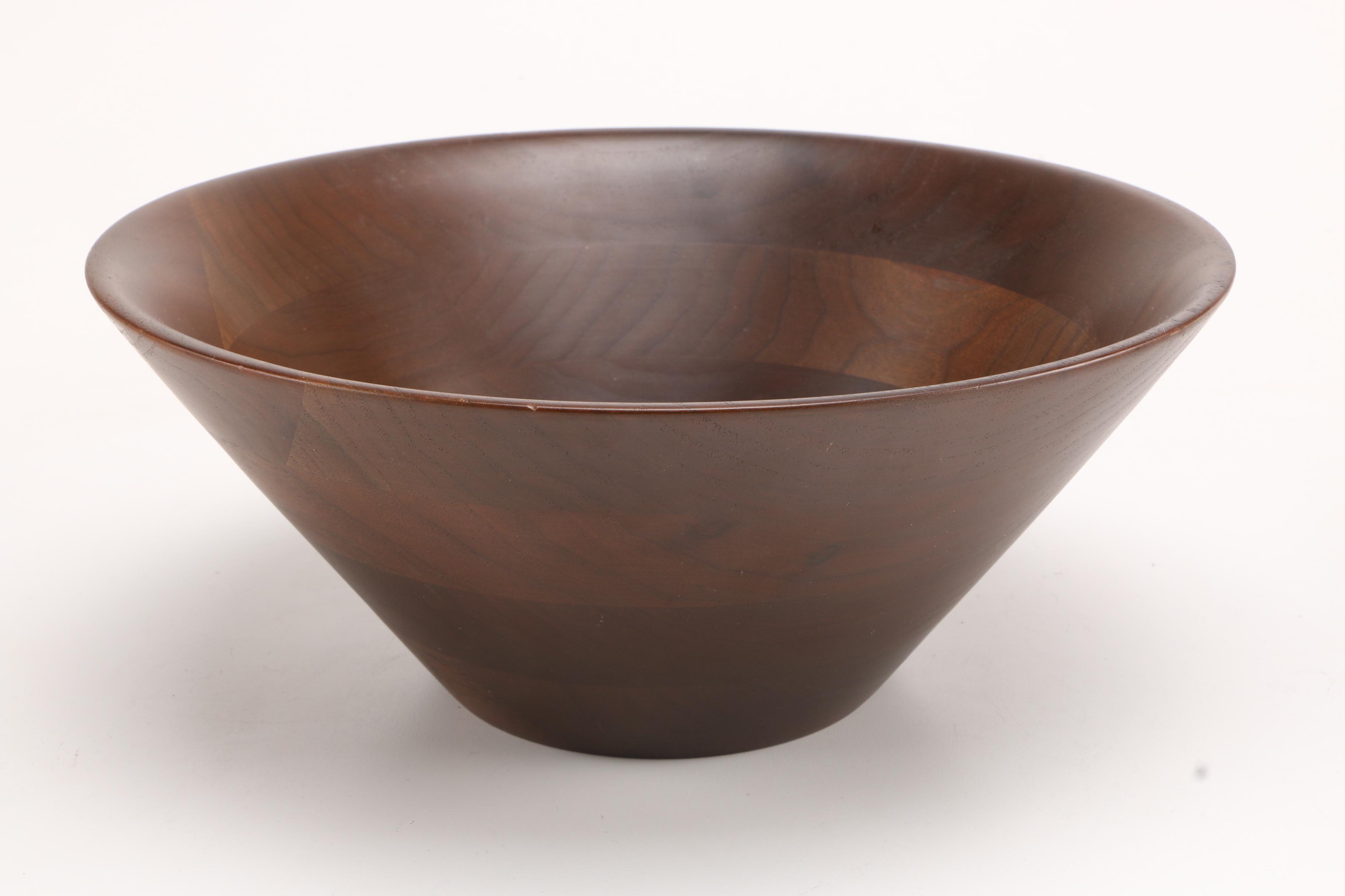 Mid Century Modern Serving Bowls Featuring Texas Ware