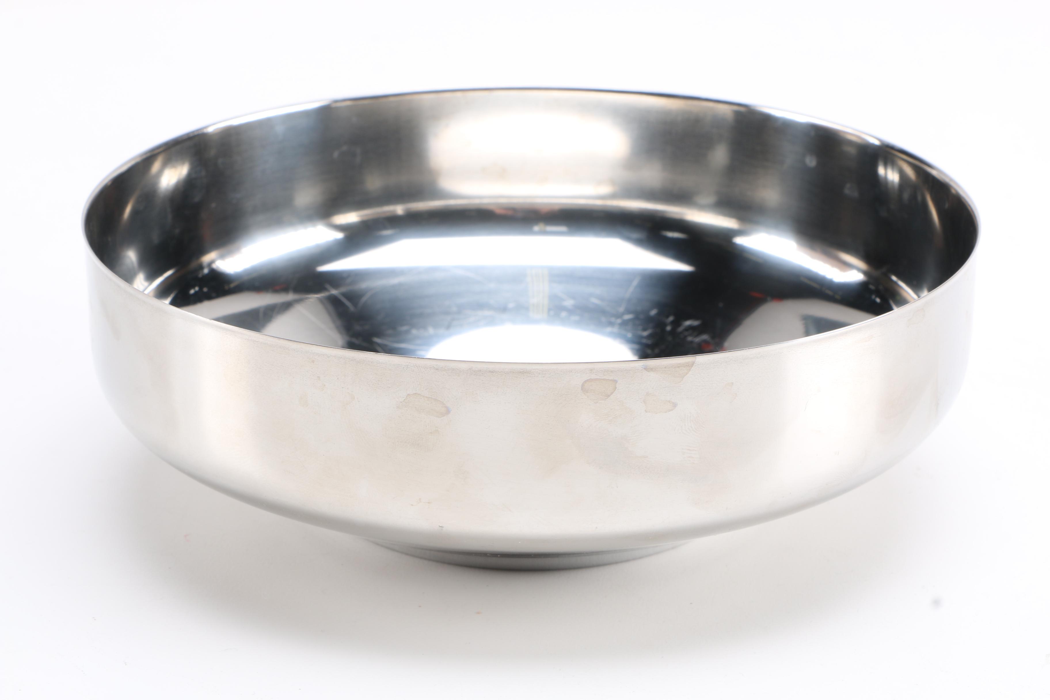 Mid Century Modern Serving Bowls Featuring Texas Ware