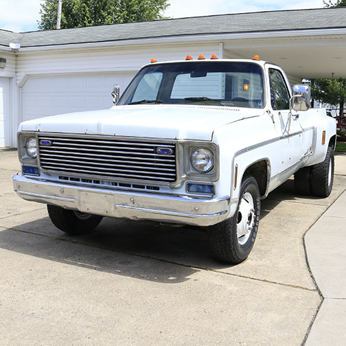 1975 Chevrolet Silverado "Camper Special"