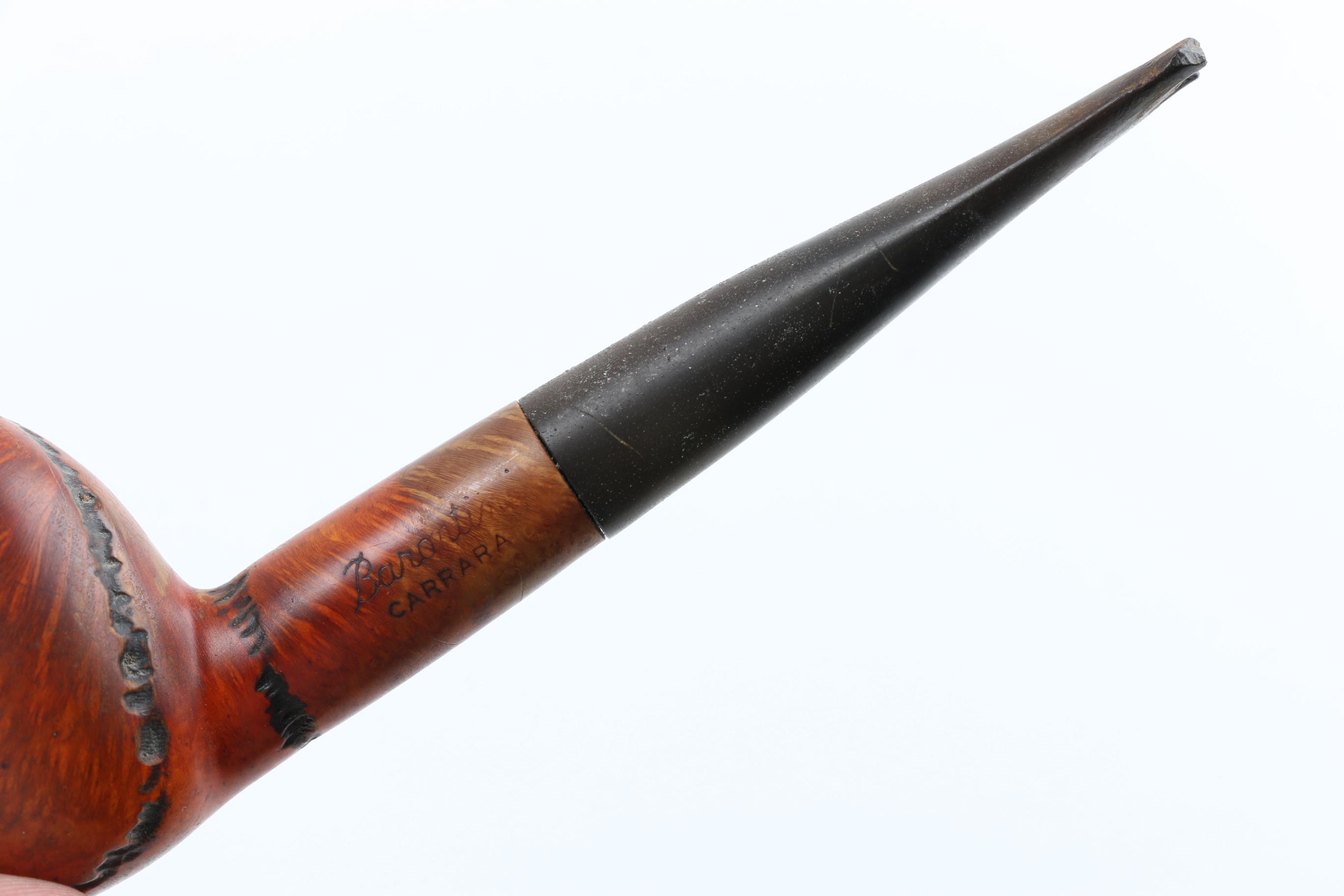 Pipes With Roll Top Stand