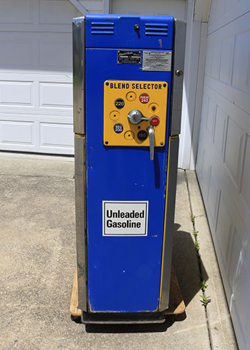 Vintage Sunoco Gas Pump