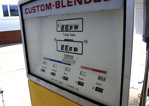 Vintage Sunoco Gas Pump