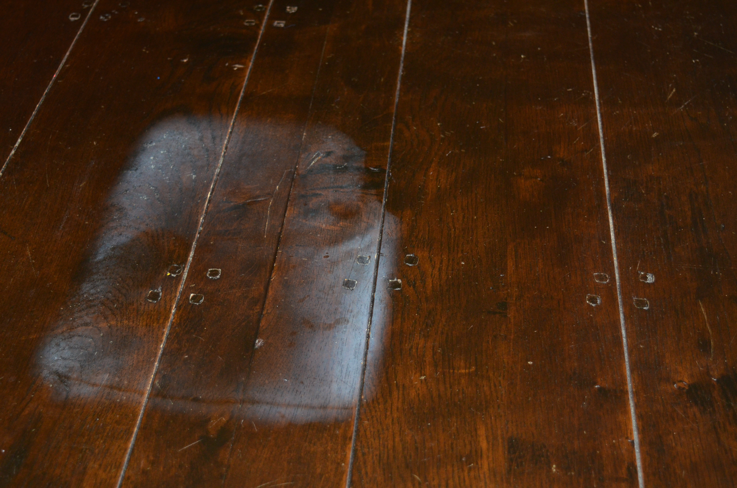 Vintage Queen Anne Style Oak Dining Table