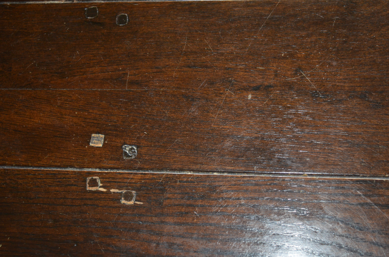 Vintage Queen Anne Style Oak Dining Table