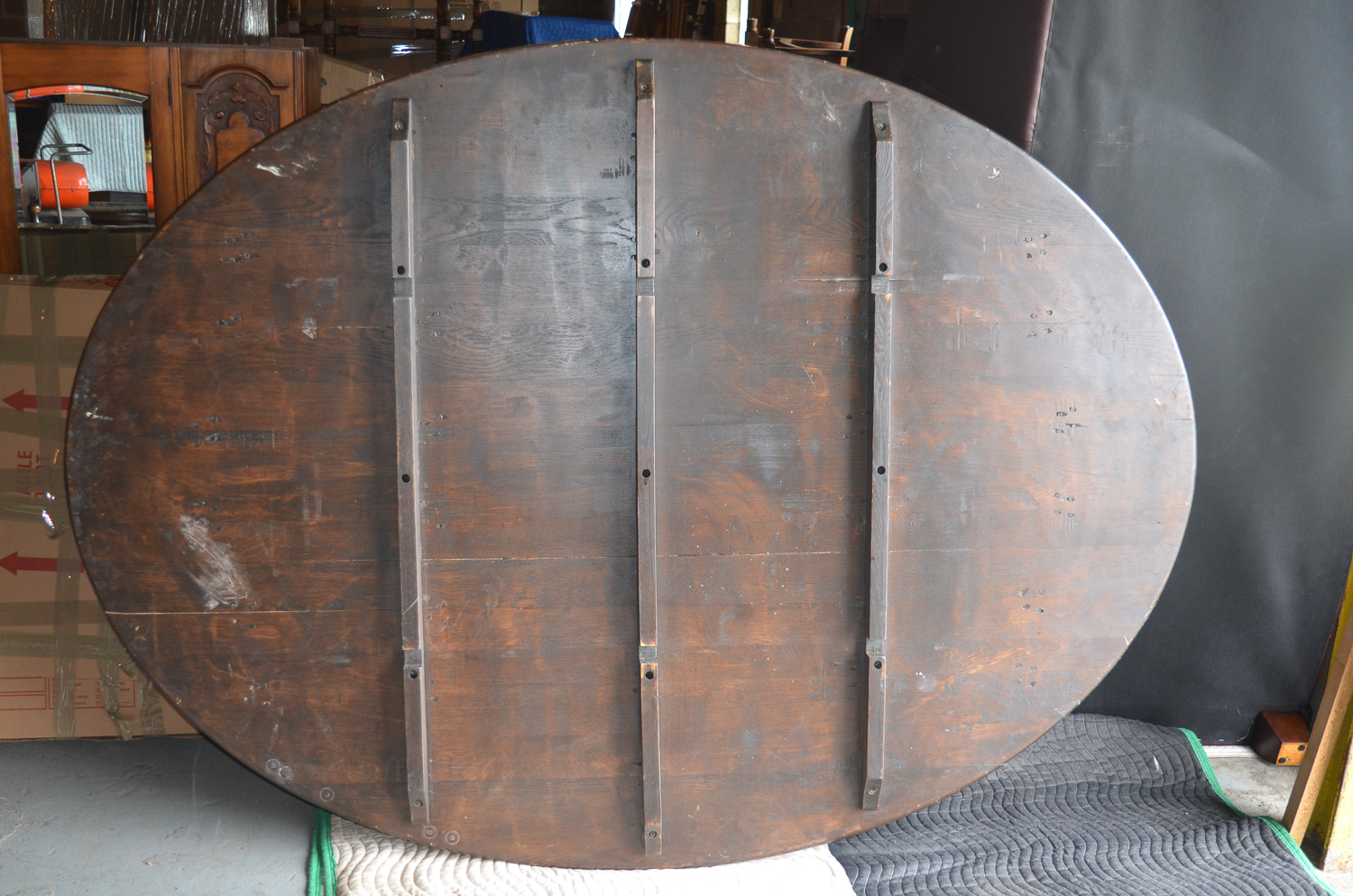 Vintage Queen Anne Style Oak Dining Table