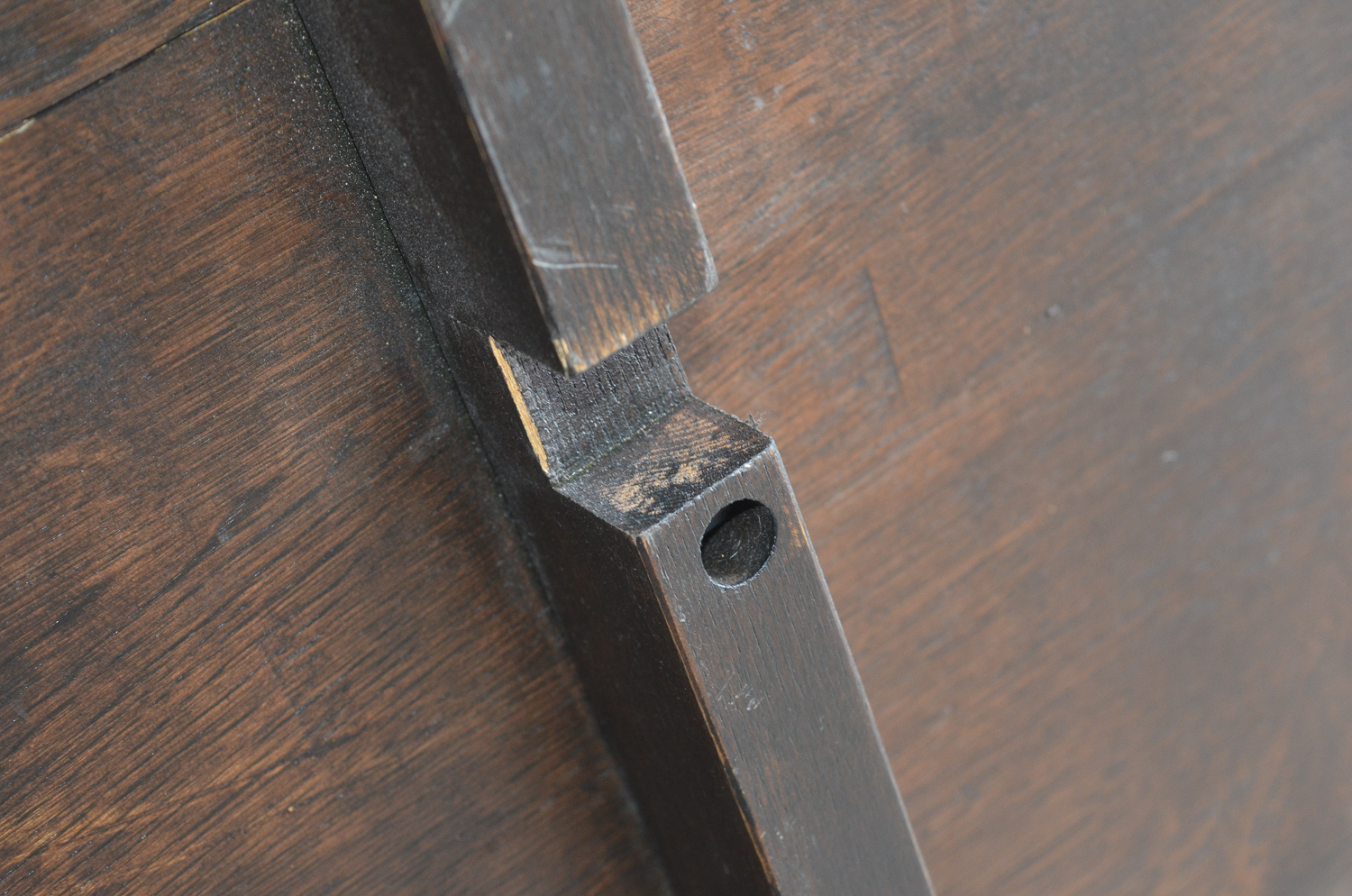 Vintage Queen Anne Style Oak Dining Table