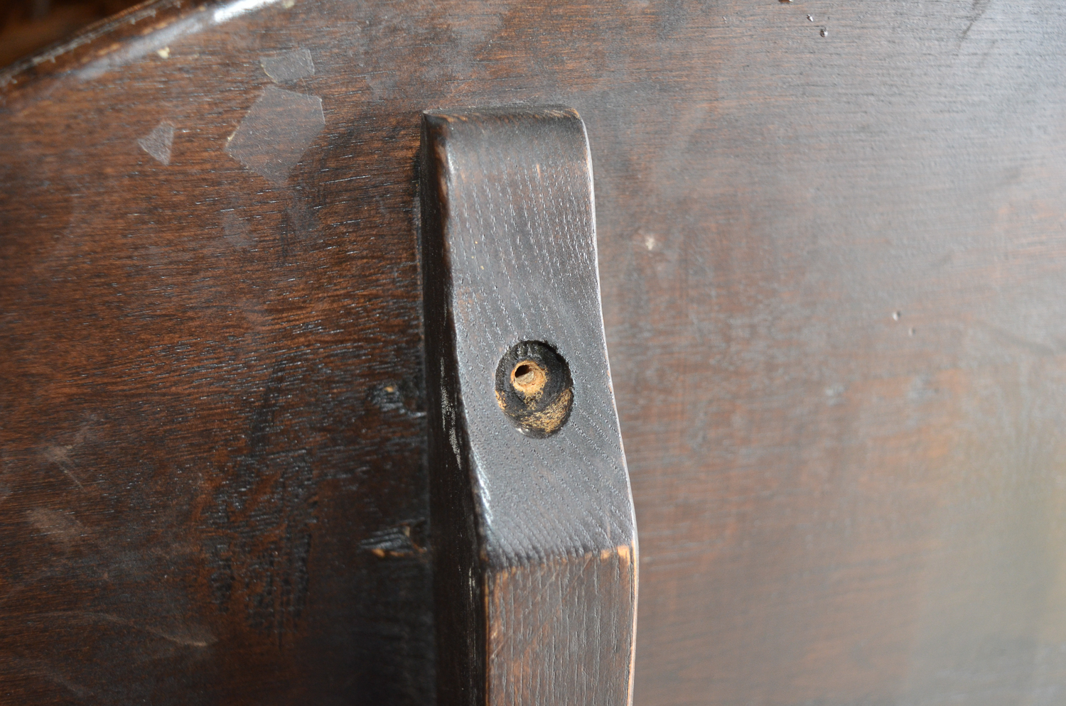 Vintage Queen Anne Style Oak Dining Table