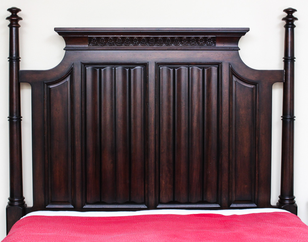 Queen Size Federal Style Poster Bed