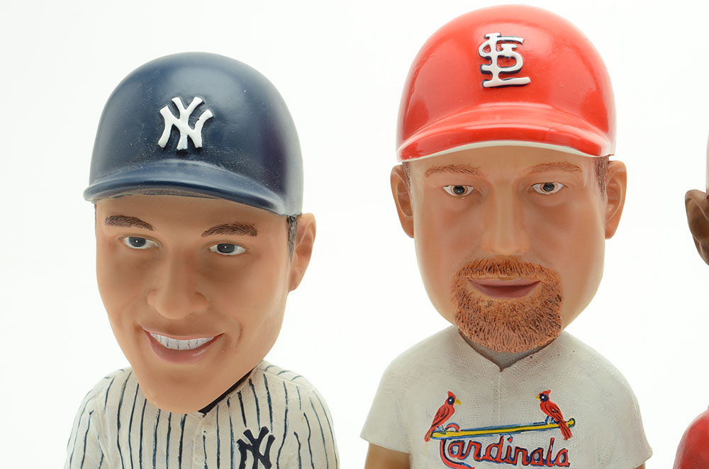2001 "Bobble Dobbles" MLB Bobbleheads