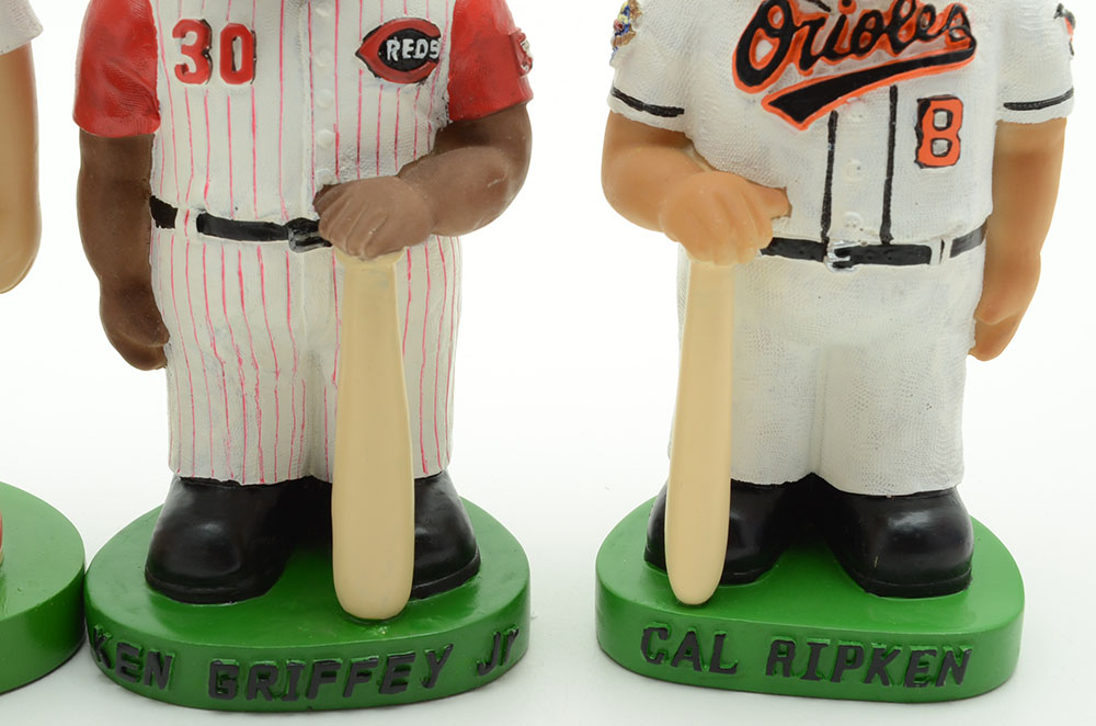 2001 "Bobble Dobbles" MLB Bobbleheads