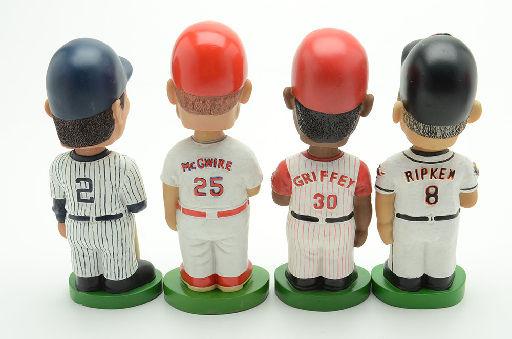 2001 "Bobble Dobbles" MLB Bobbleheads