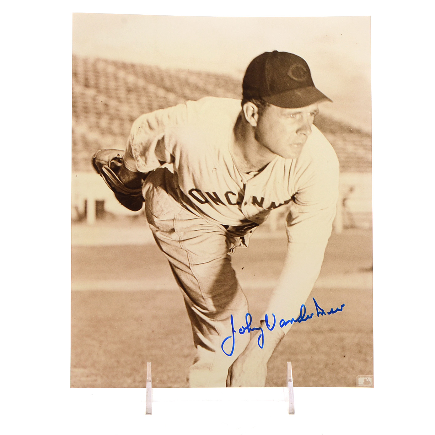 Johnny Vander Meer Signed Reds Baseball Photo