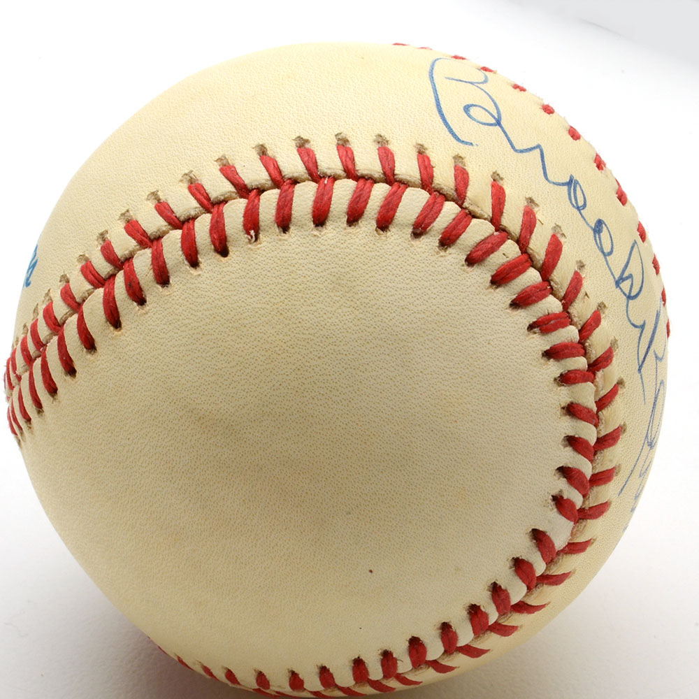 Brooks Robinson Signed Baseball