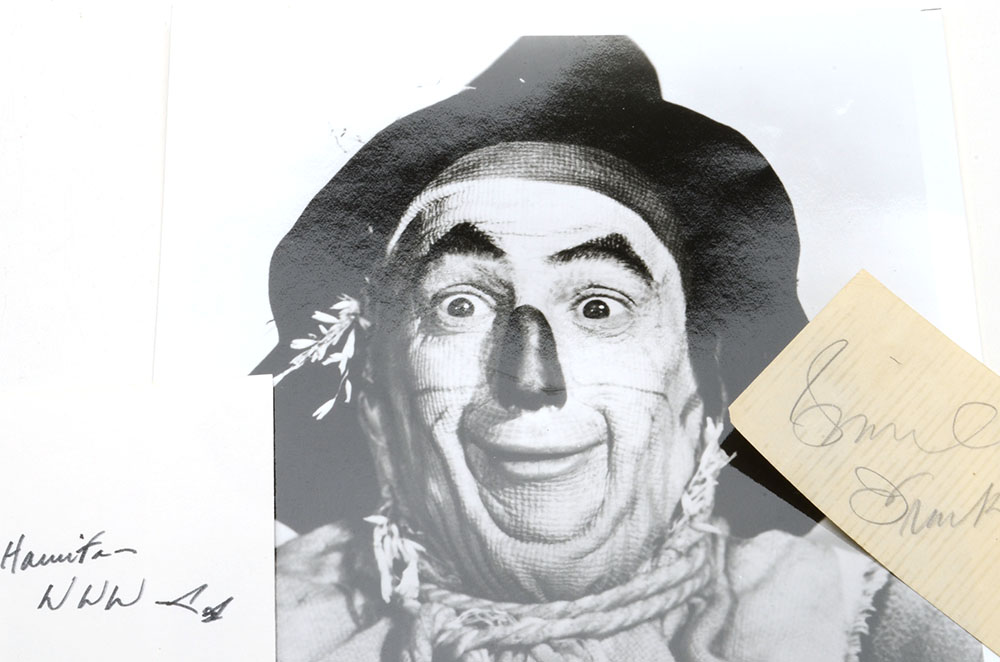 Cuts Signatures From The 1939 Movie Classic "Wizard Of Oz"