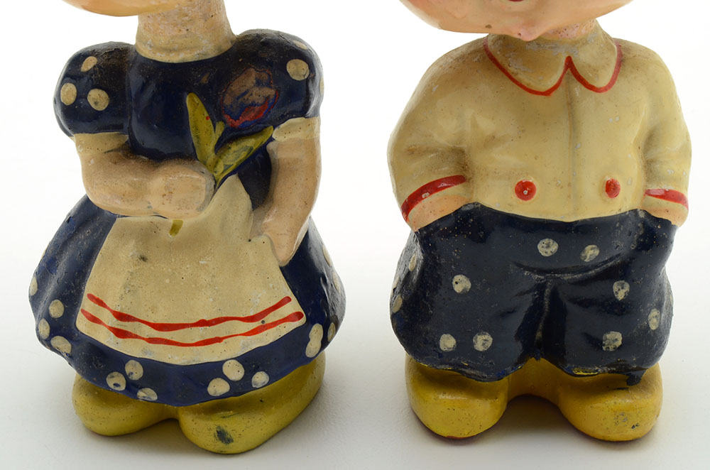 Dutch Girl and Boy Bobbleheads