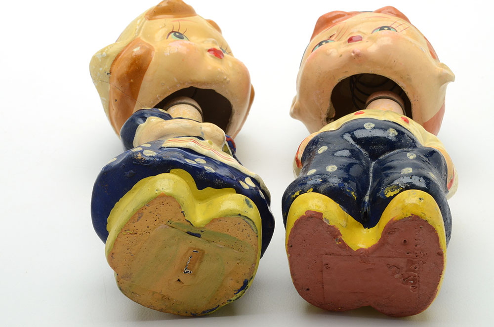 Dutch Girl and Boy Bobbleheads