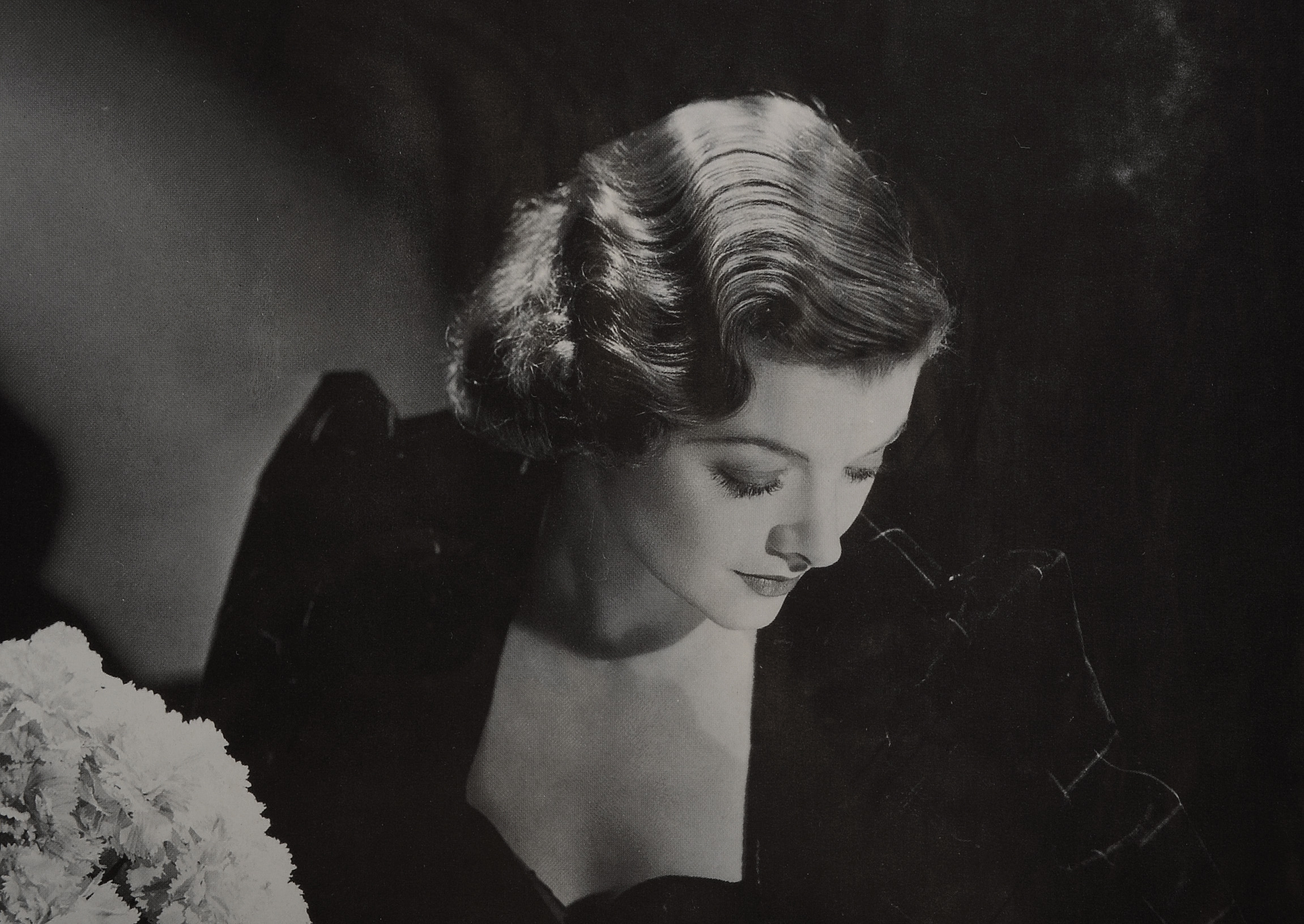 Myrna Loy Signed Cut and Magazine Picture