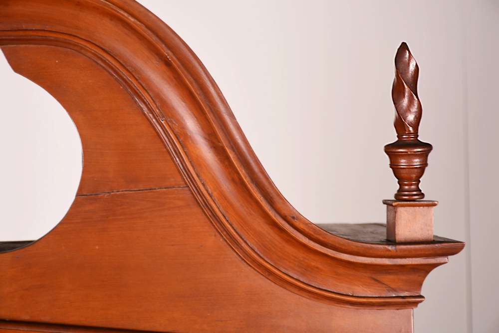 Early 19th Century Federal Kentucky Secretary Bookcase in Cherry