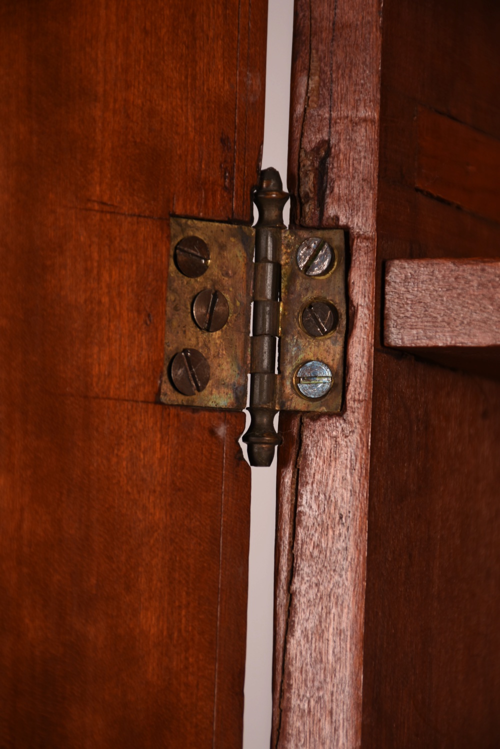 Early 19th Century Federal Kentucky Secretary Bookcase in Cherry