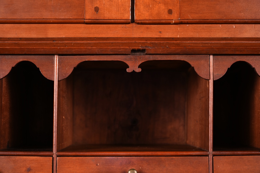 Early 19th Century Federal Kentucky Secretary Bookcase in Cherry