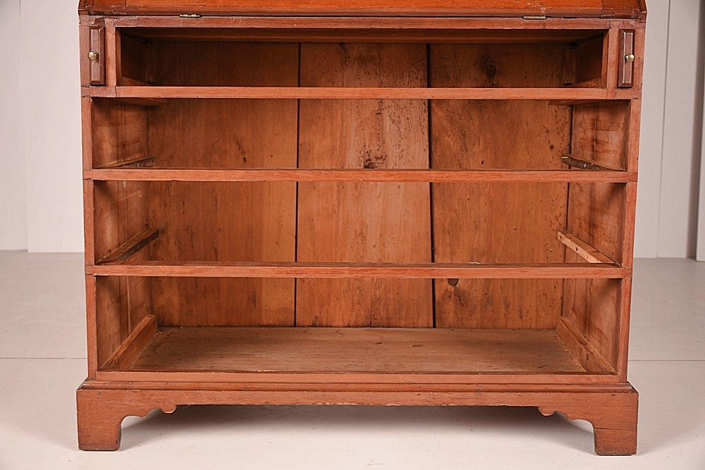 Early 19th Century Federal Kentucky Secretary Bookcase in Cherry