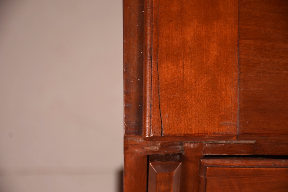 Early 19th Century Federal Kentucky Secretary Bookcase in Cherry