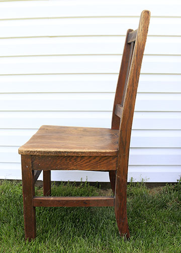 Early 20th Century Oak Chairs, Including One With an Ohio State Reformatory Label