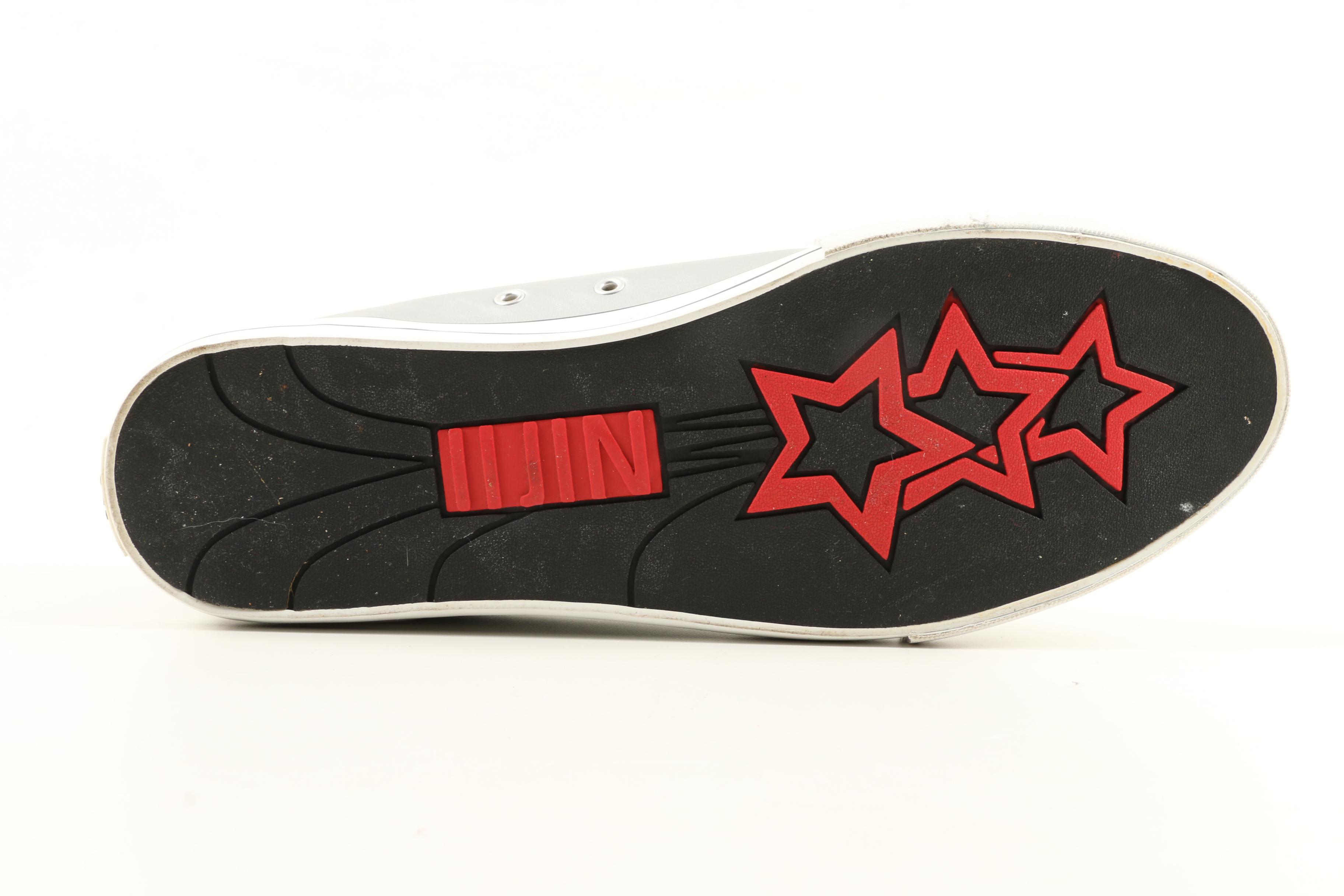 iiJin Metallic Silver Sneakers