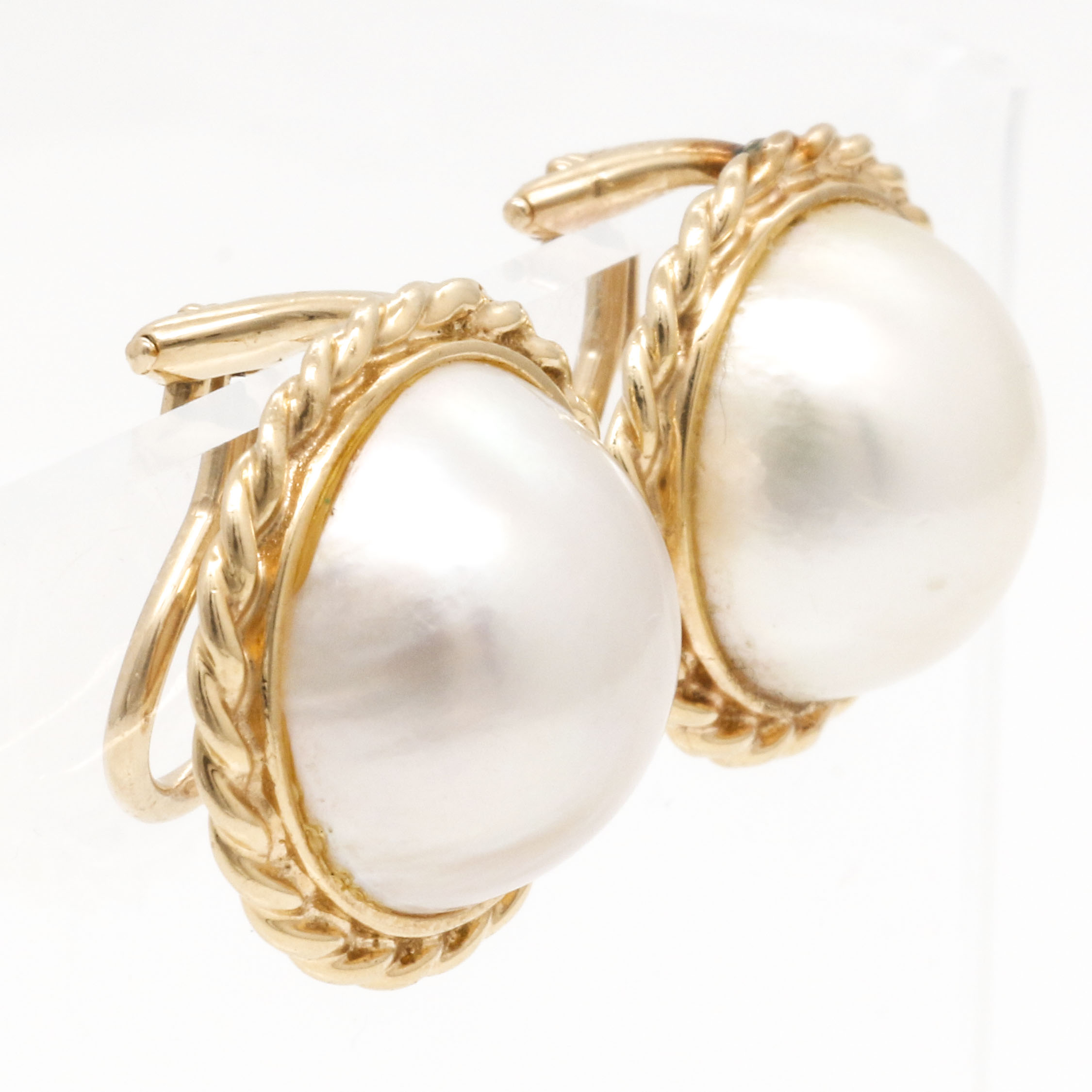 14K Yellow Gold, Emerald, and Cultured Pearl Brooch