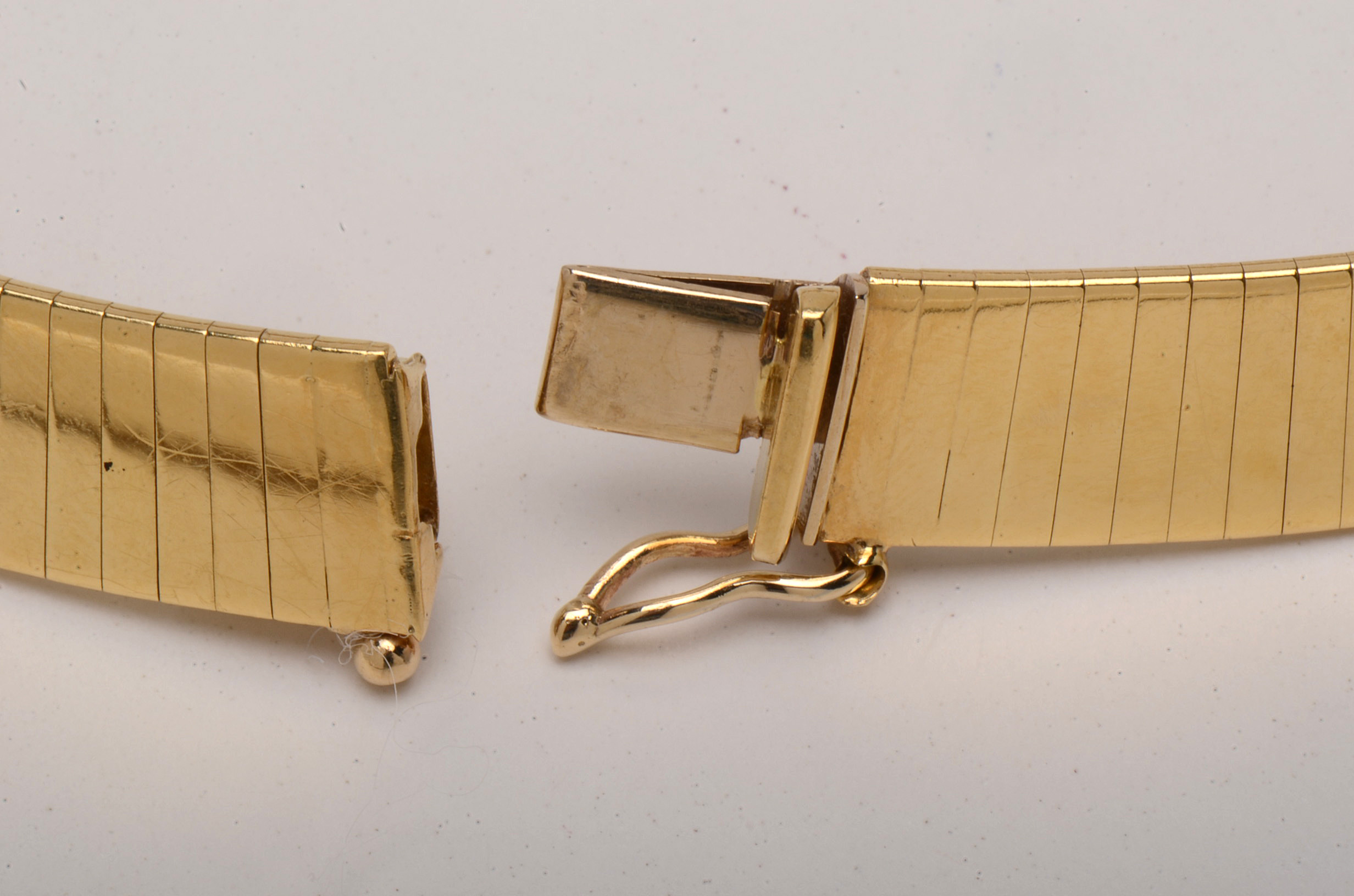 18K Yellow Gold Omega Chain Necklace and Extender - 47.90 DWT