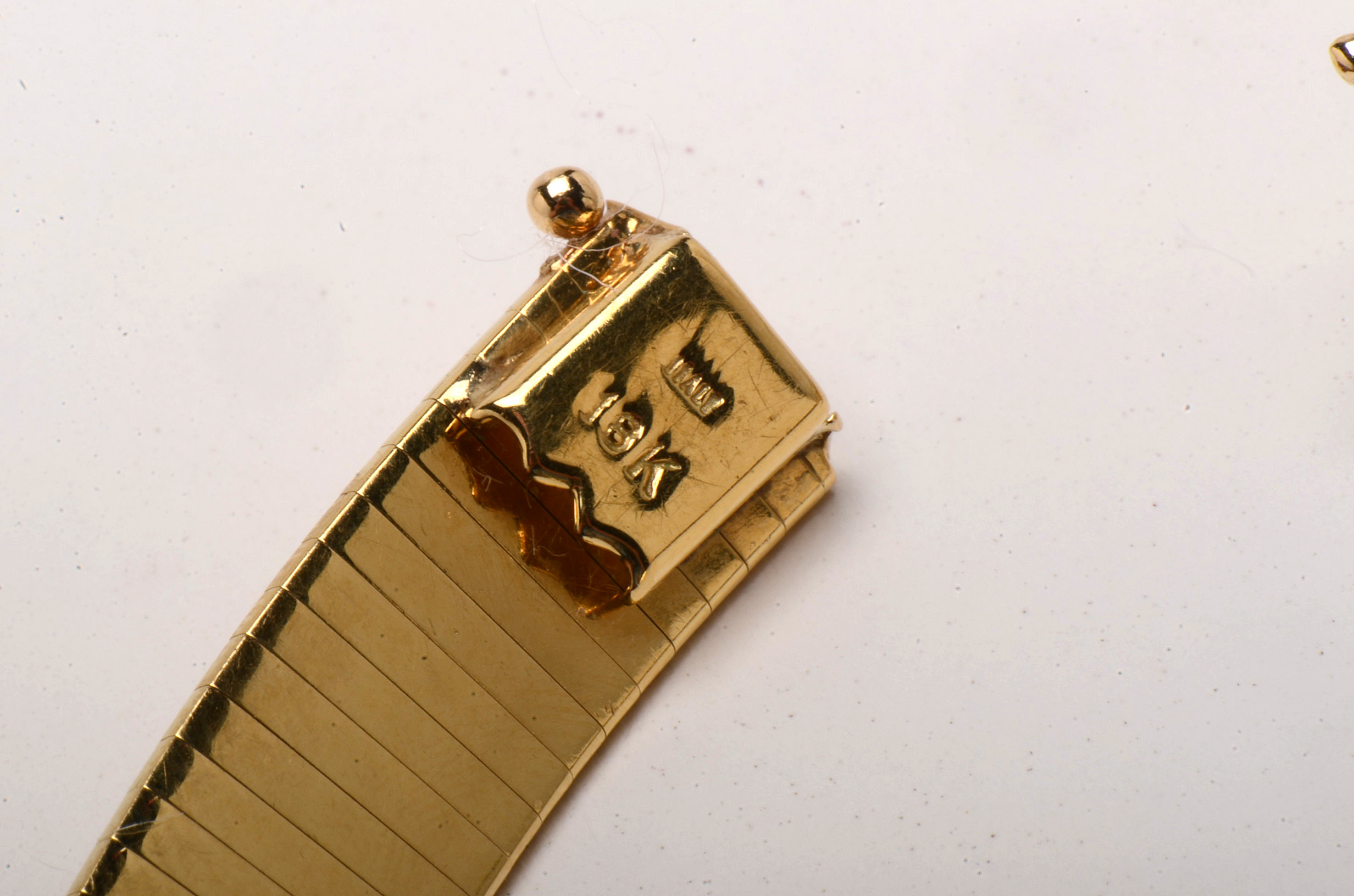 18K Yellow Gold Omega Chain Necklace and Extender - 47.90 DWT