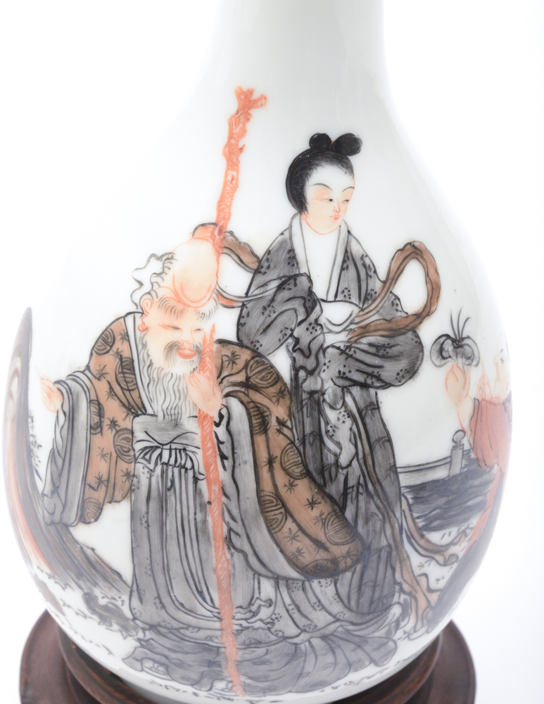 Early 20th Century Chinese Porcelain Vase