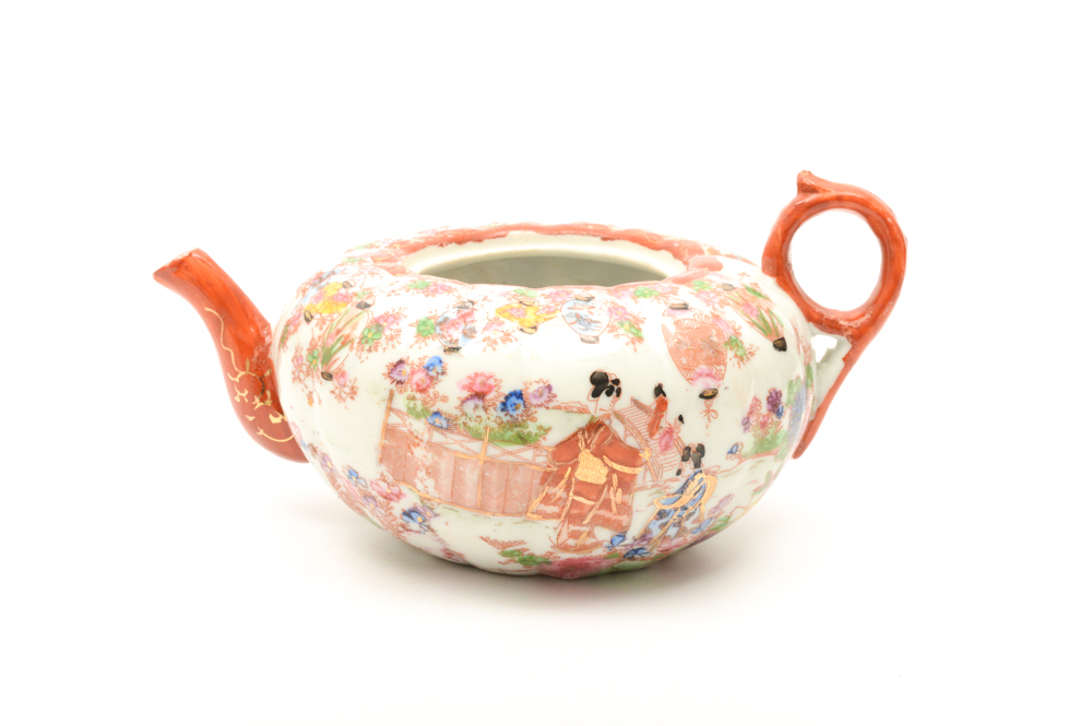 Kutani Japanese Porcelain Tea Service