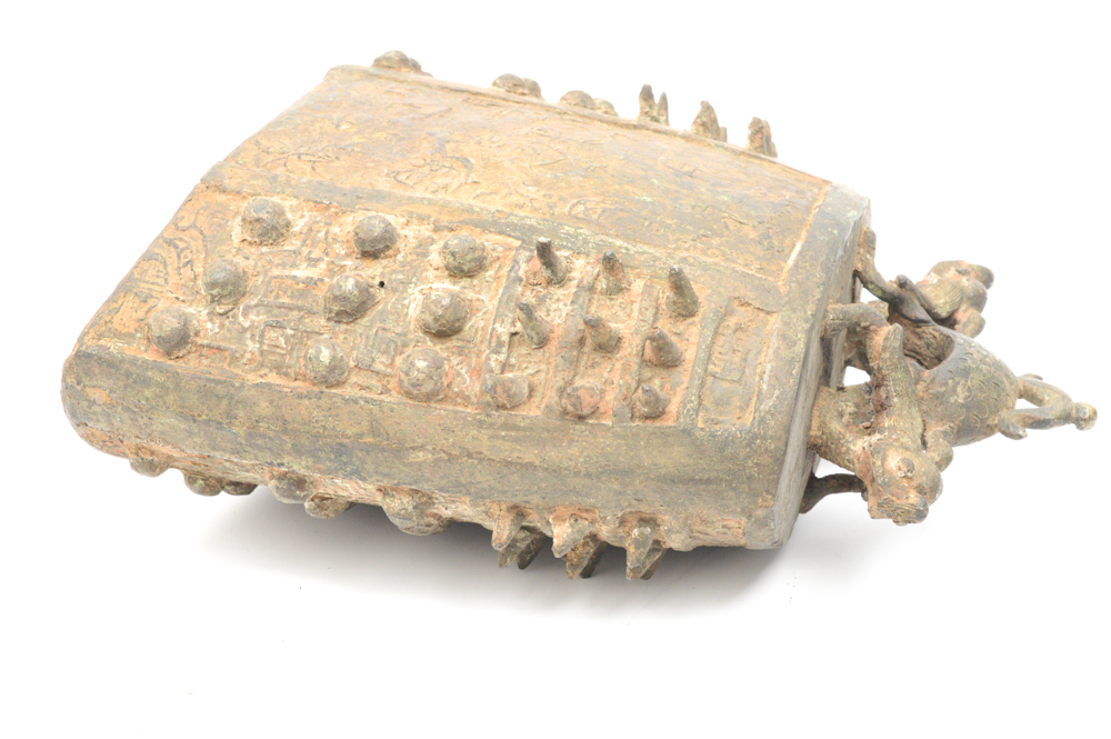 Late Qing Reproduction of Shang Dynasty Bo Bell