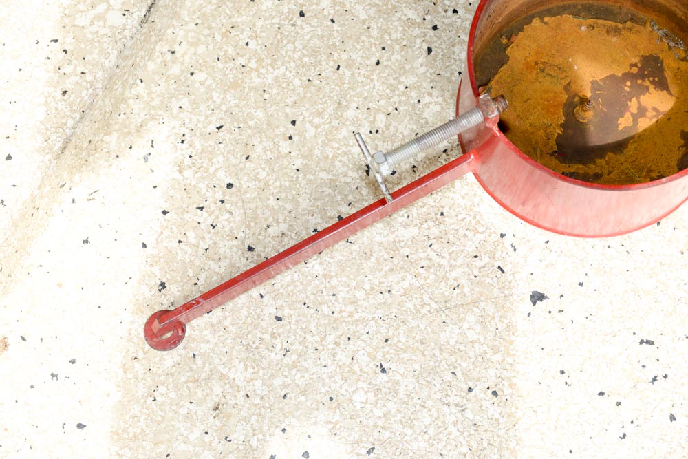 Bowling's Christmas Tree Stand