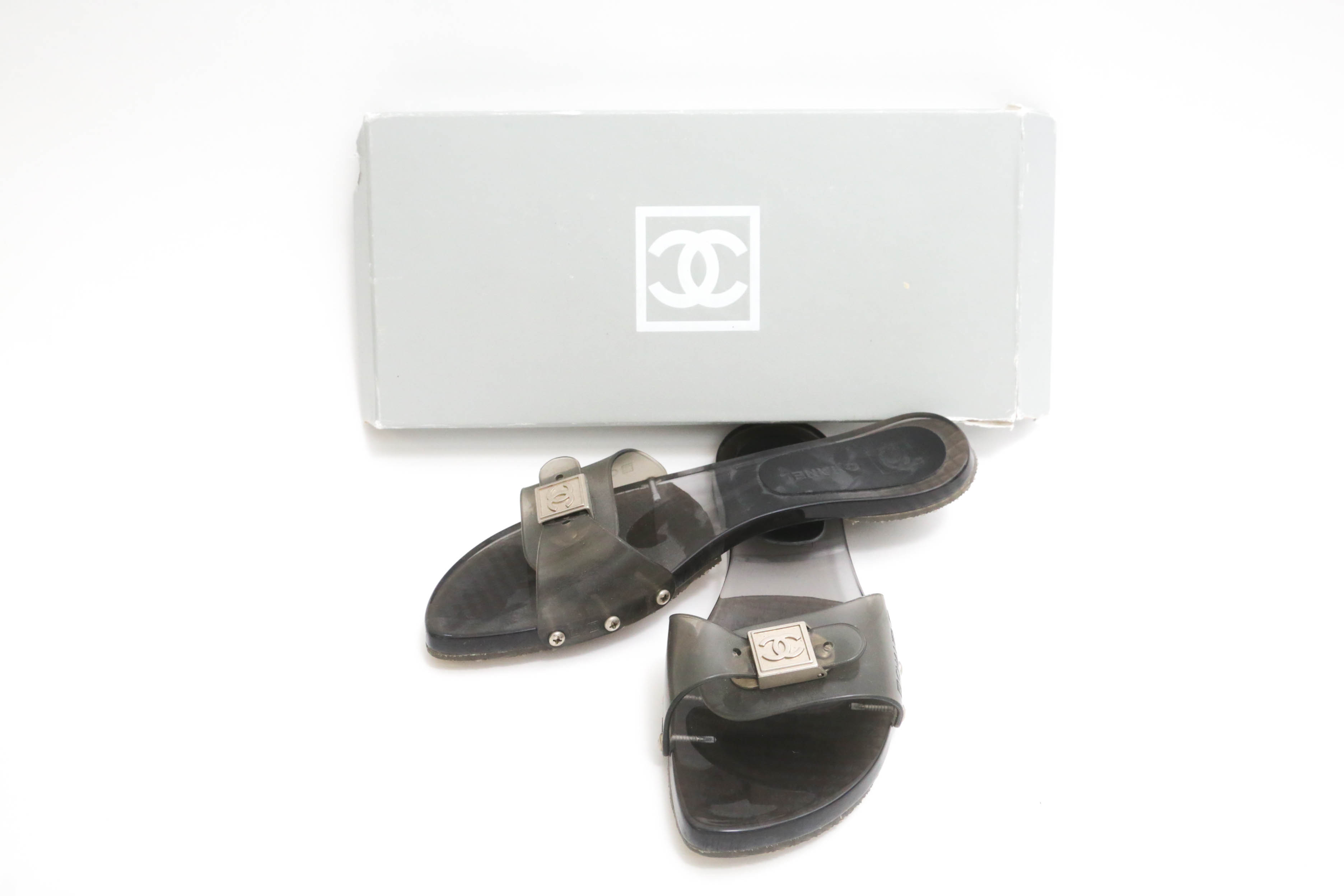 Chanel Slides