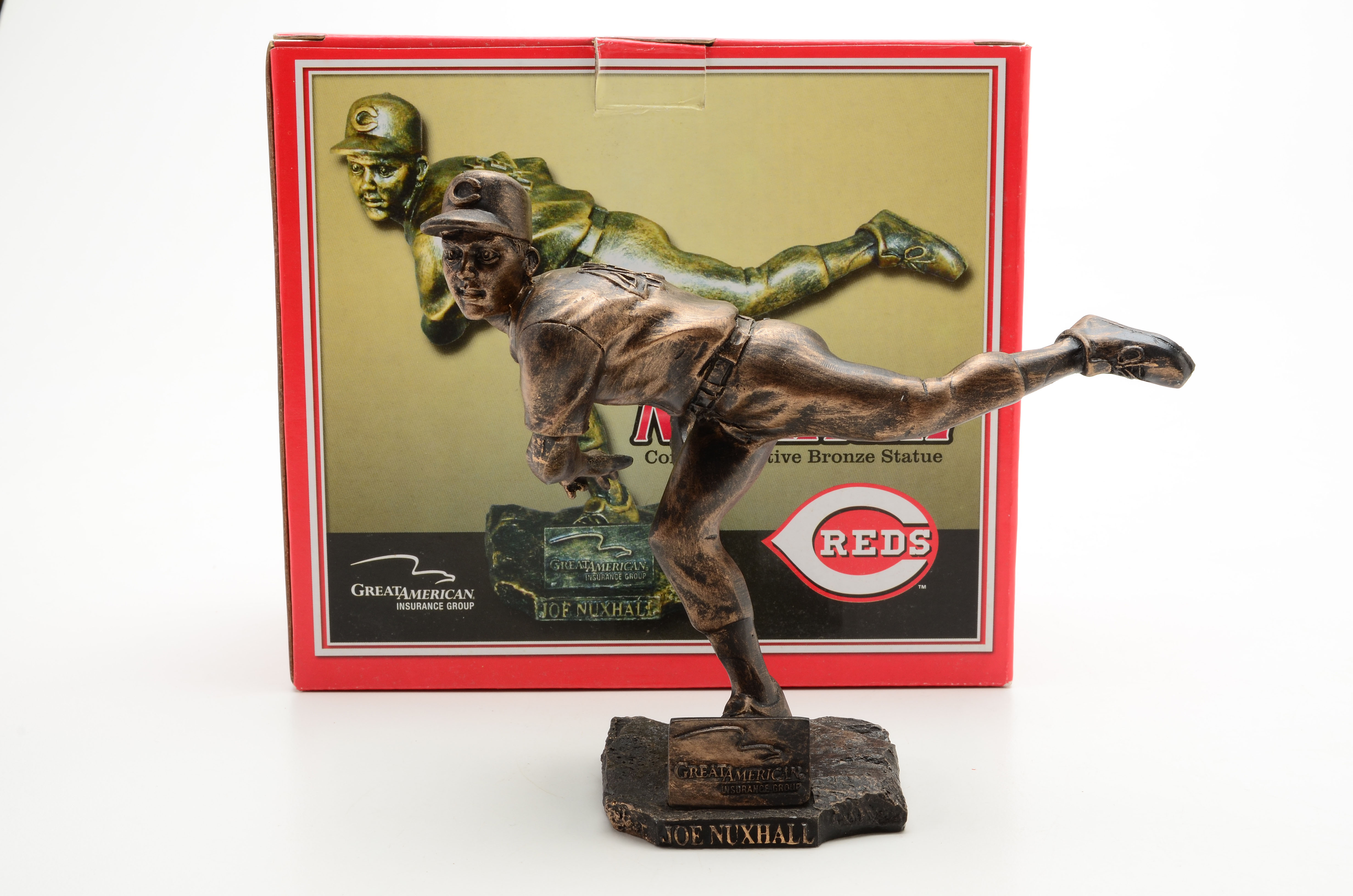 Dual Bobbleheads, Kearns, Nuxhall Statue