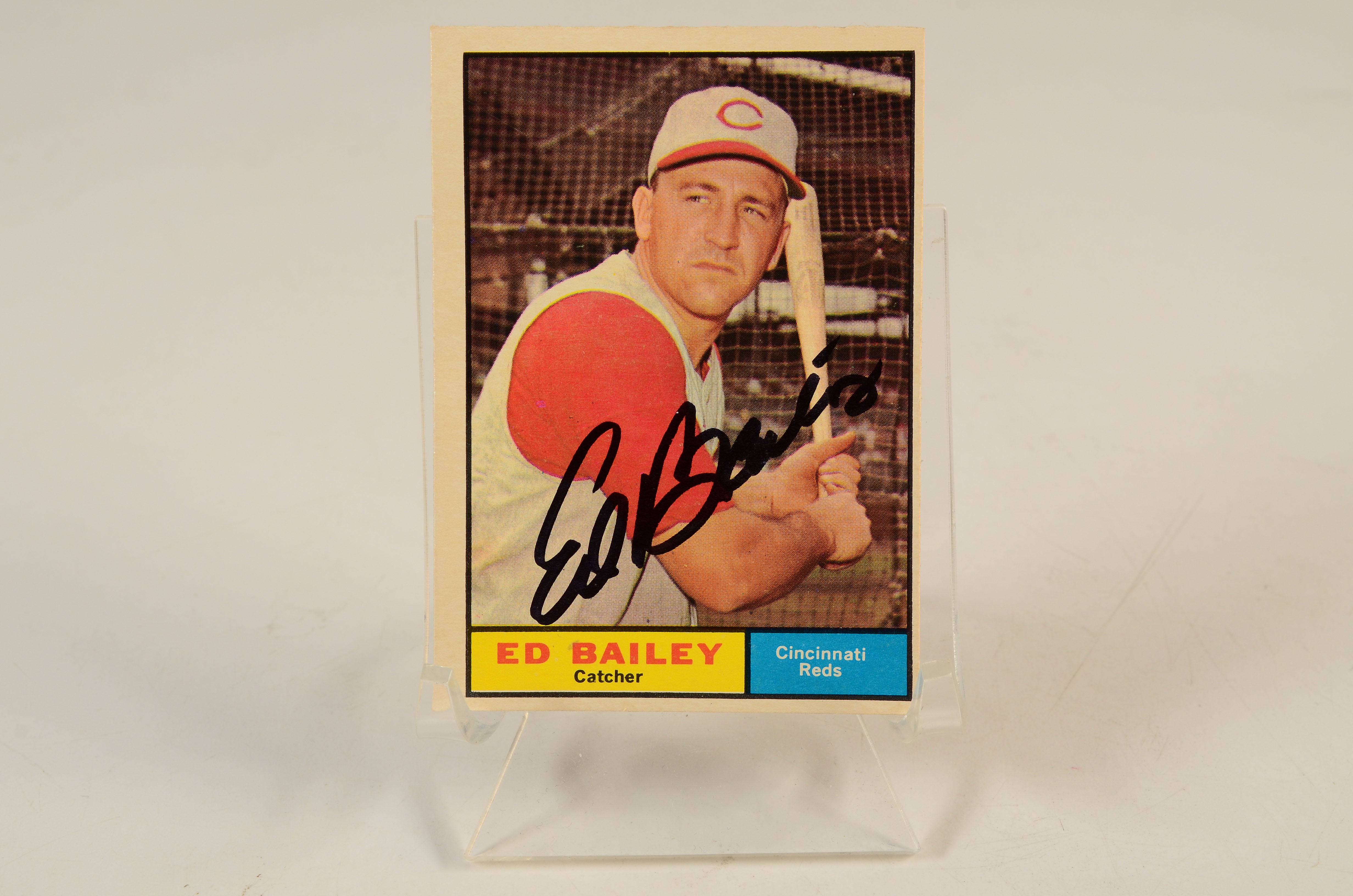 Twelve Cincinnati Reds Signed Baseball Cards