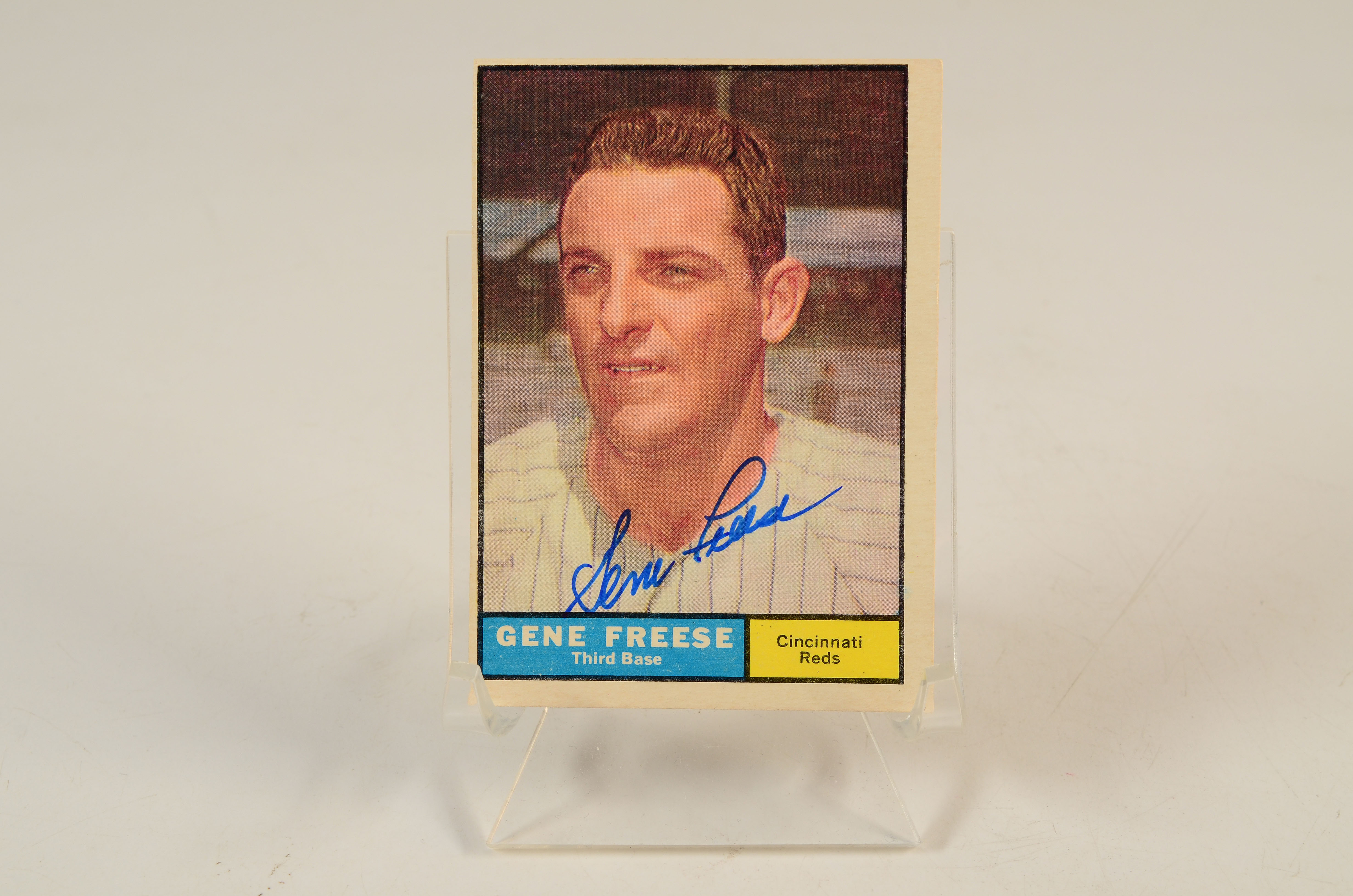 Twelve Cincinnati Reds Signed Baseball Cards