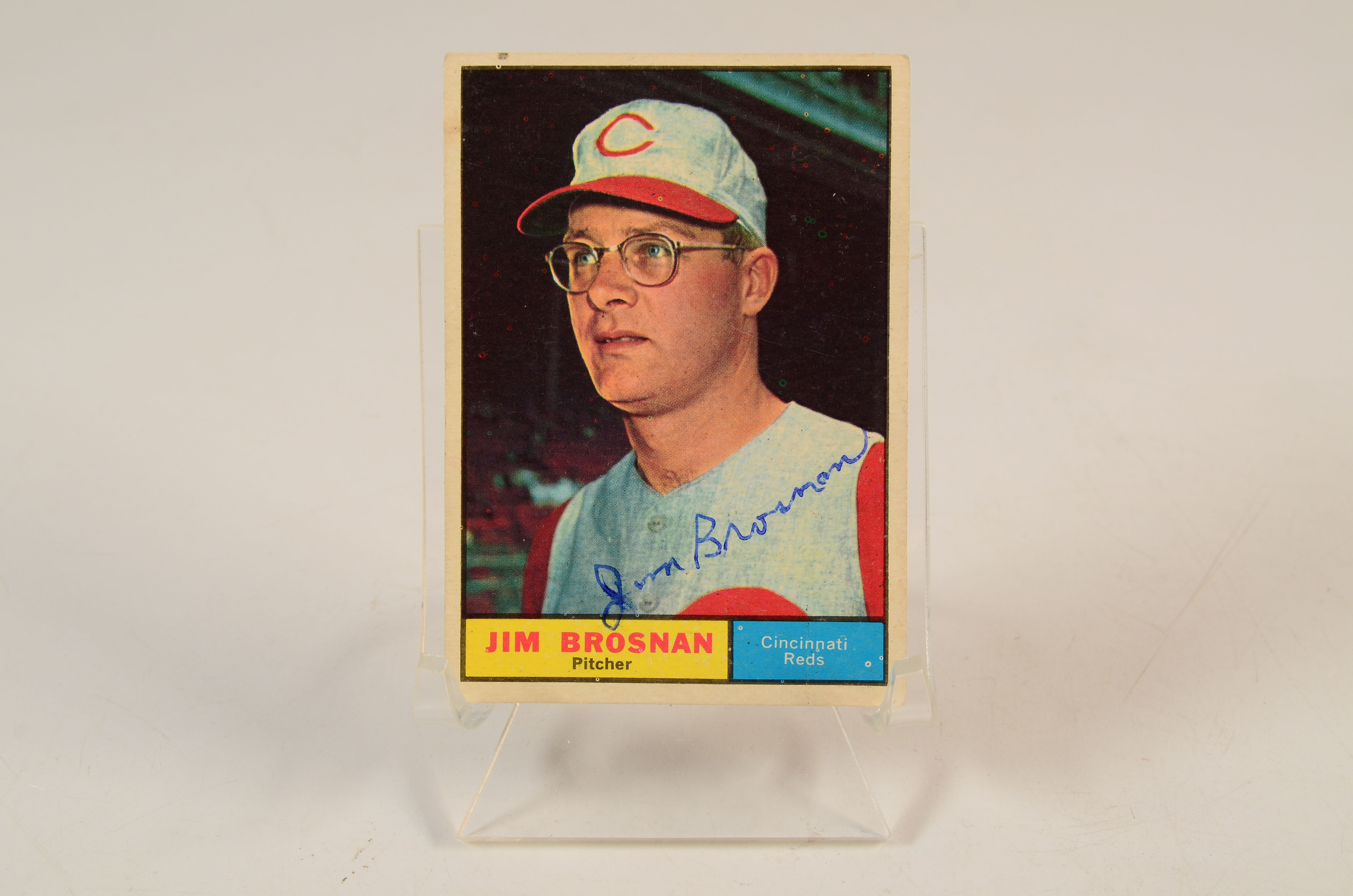 Twelve Cincinnati Reds Signed Baseball Cards