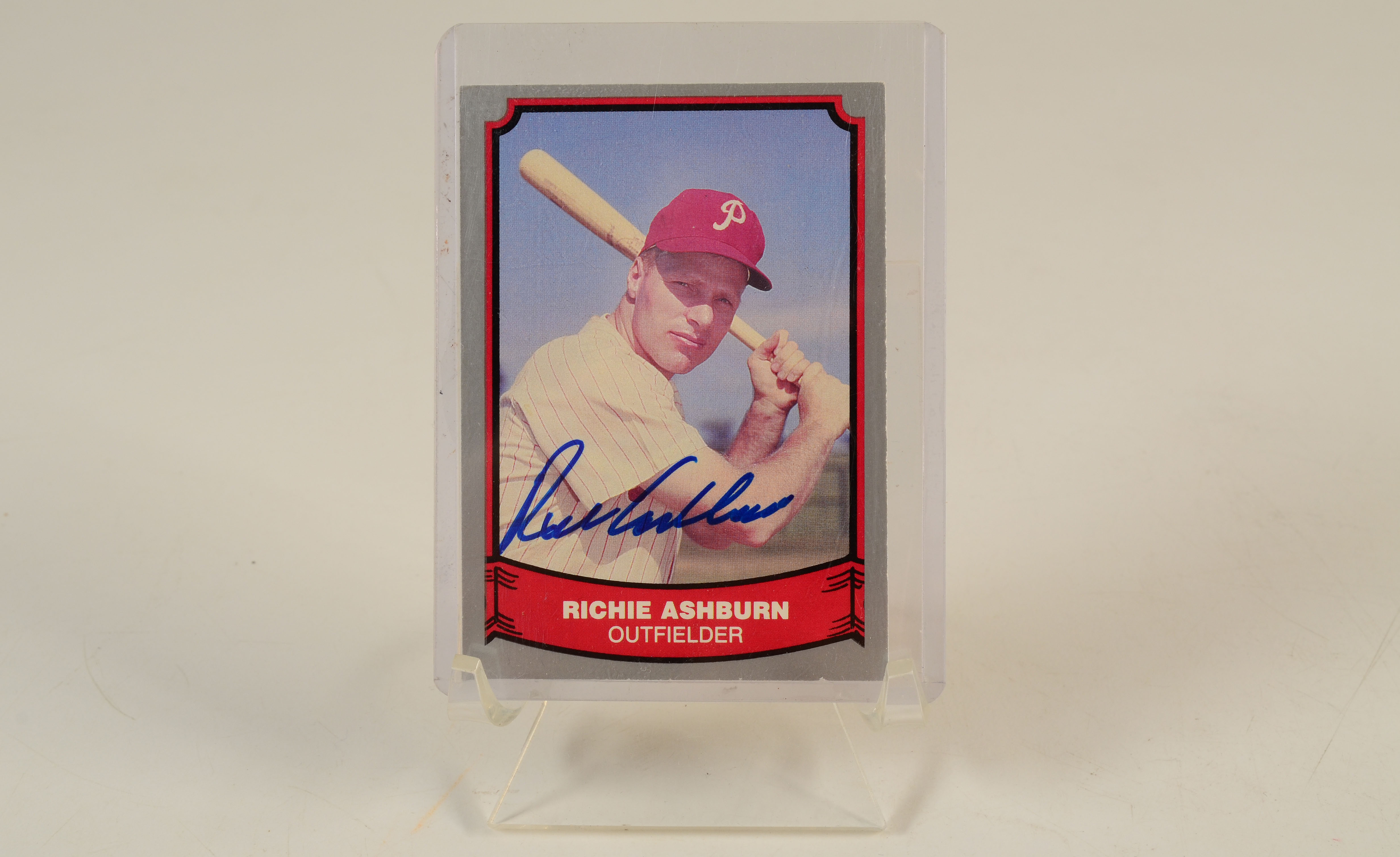 Eight Signed Baseball Cards Including Seaver, Yaz and Schmidt