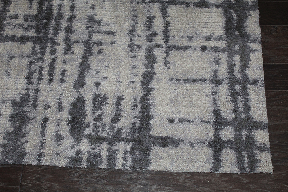 Contemporary Gray and Charcoal Area Rug by Loloi